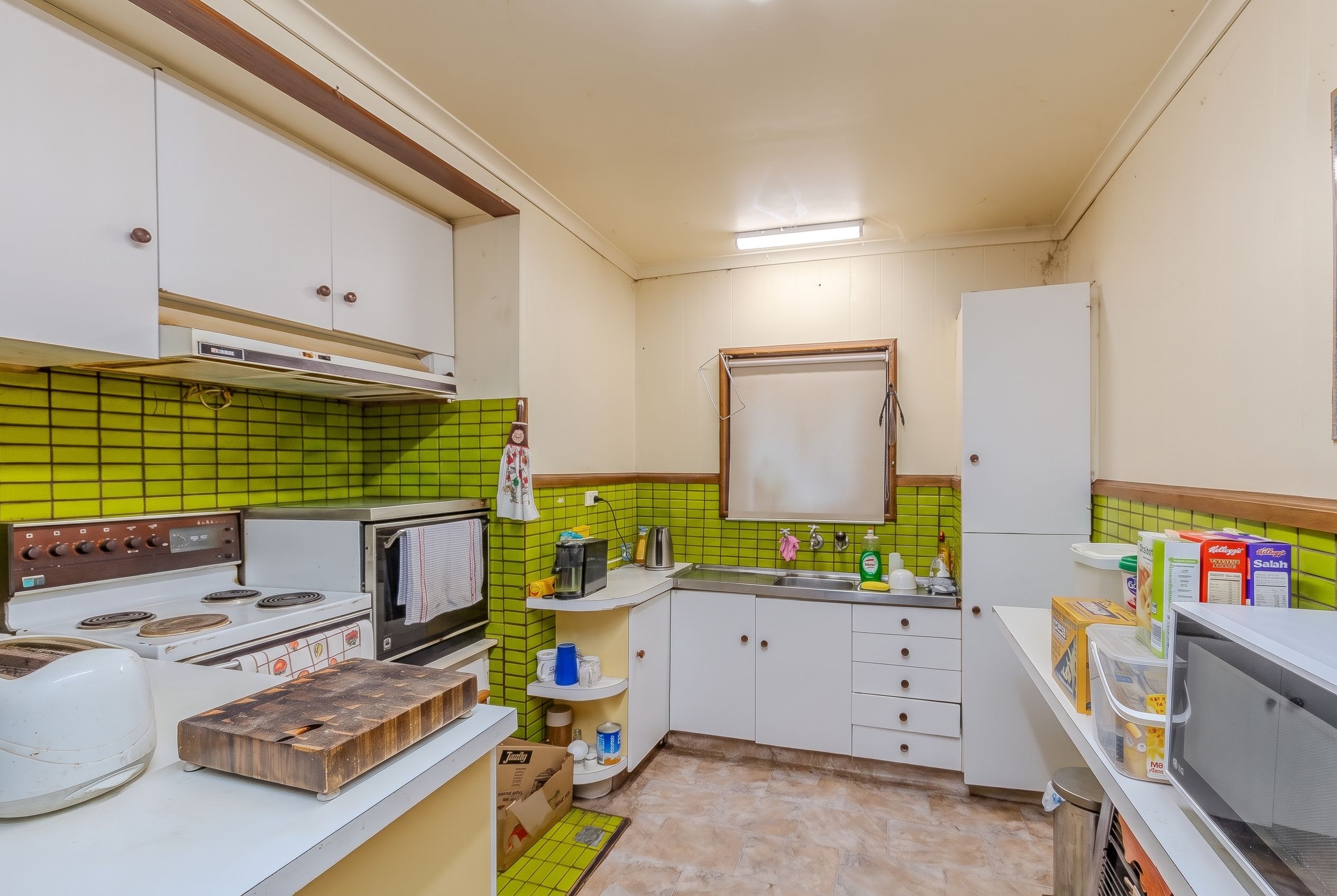 23 Emmett Street — photo 4 of 14