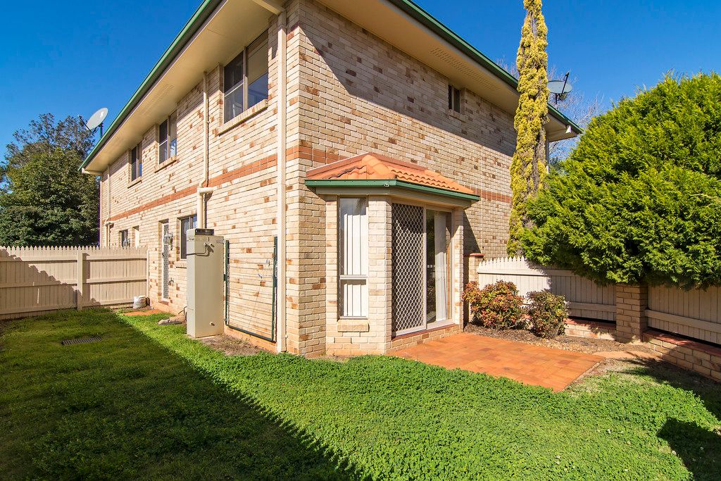 2/23 Platz Street, Darling Heights, QLD 4350