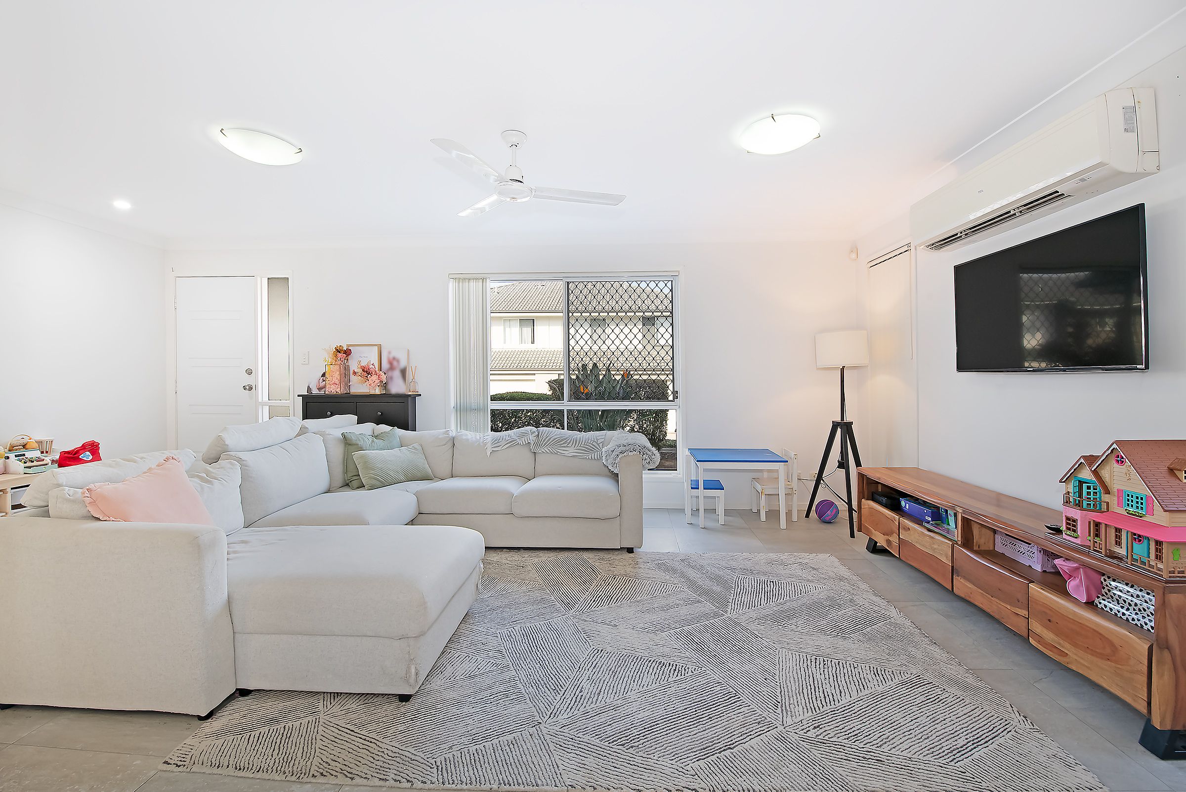 10/1 Santa Ana Lane, Griffin, QLD 4503