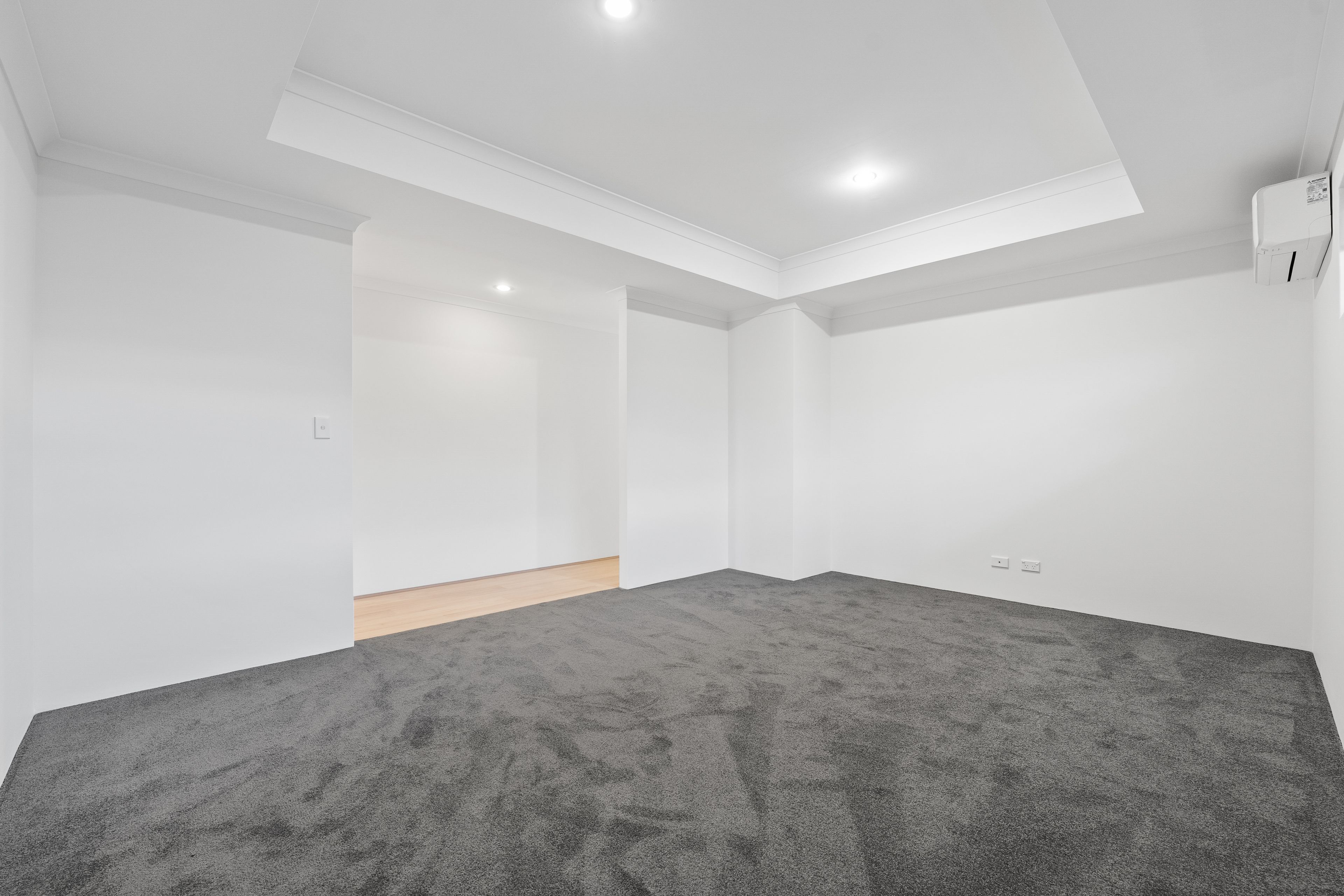 14 Lucan Lane — photo 11 of 30