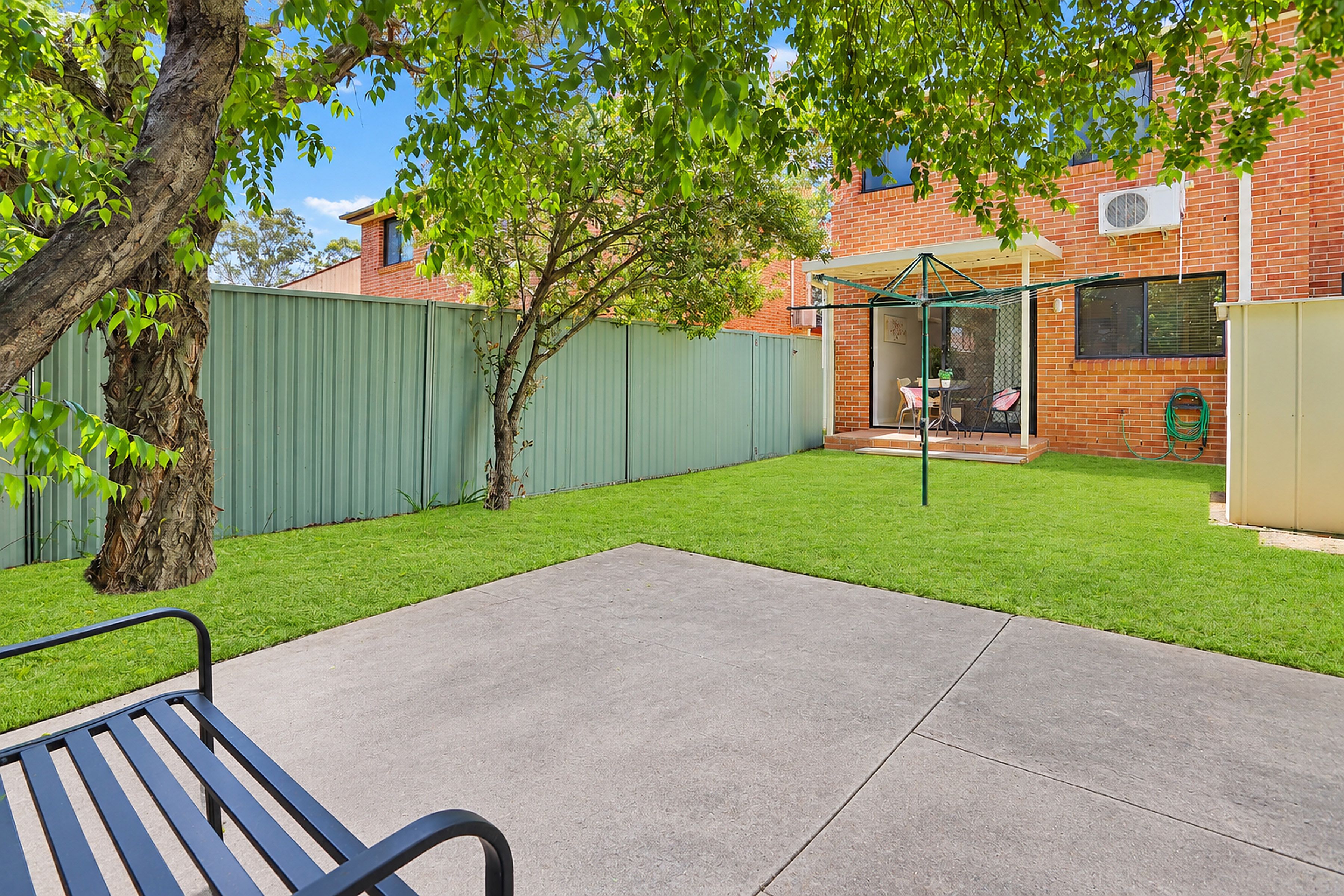 2/149 Toongabbie Road — photo 10 of 11