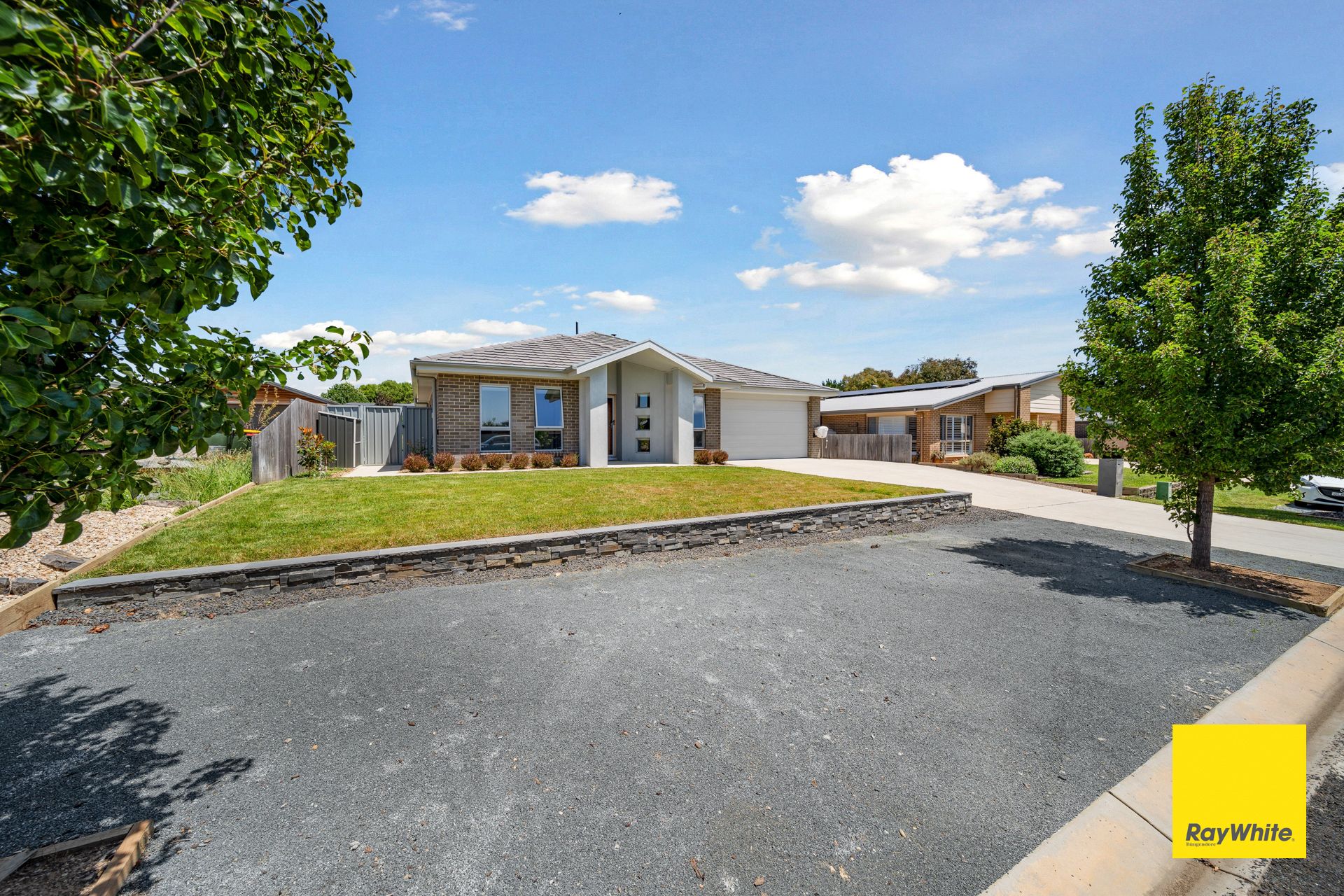 11 Hopkins Street, Bungendore NSW 2621