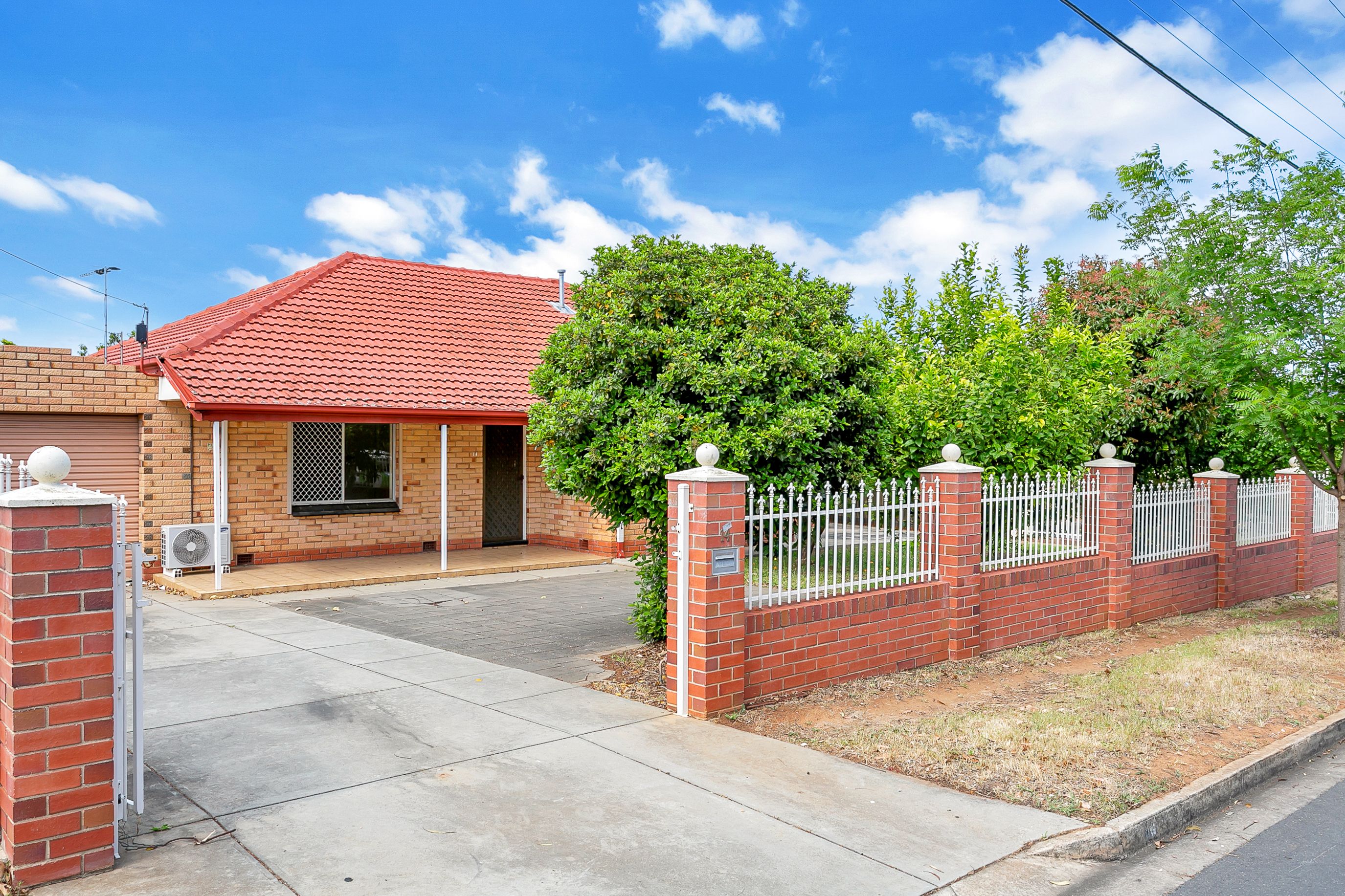 14 Downer Avenue, Campbelltown SA 5074