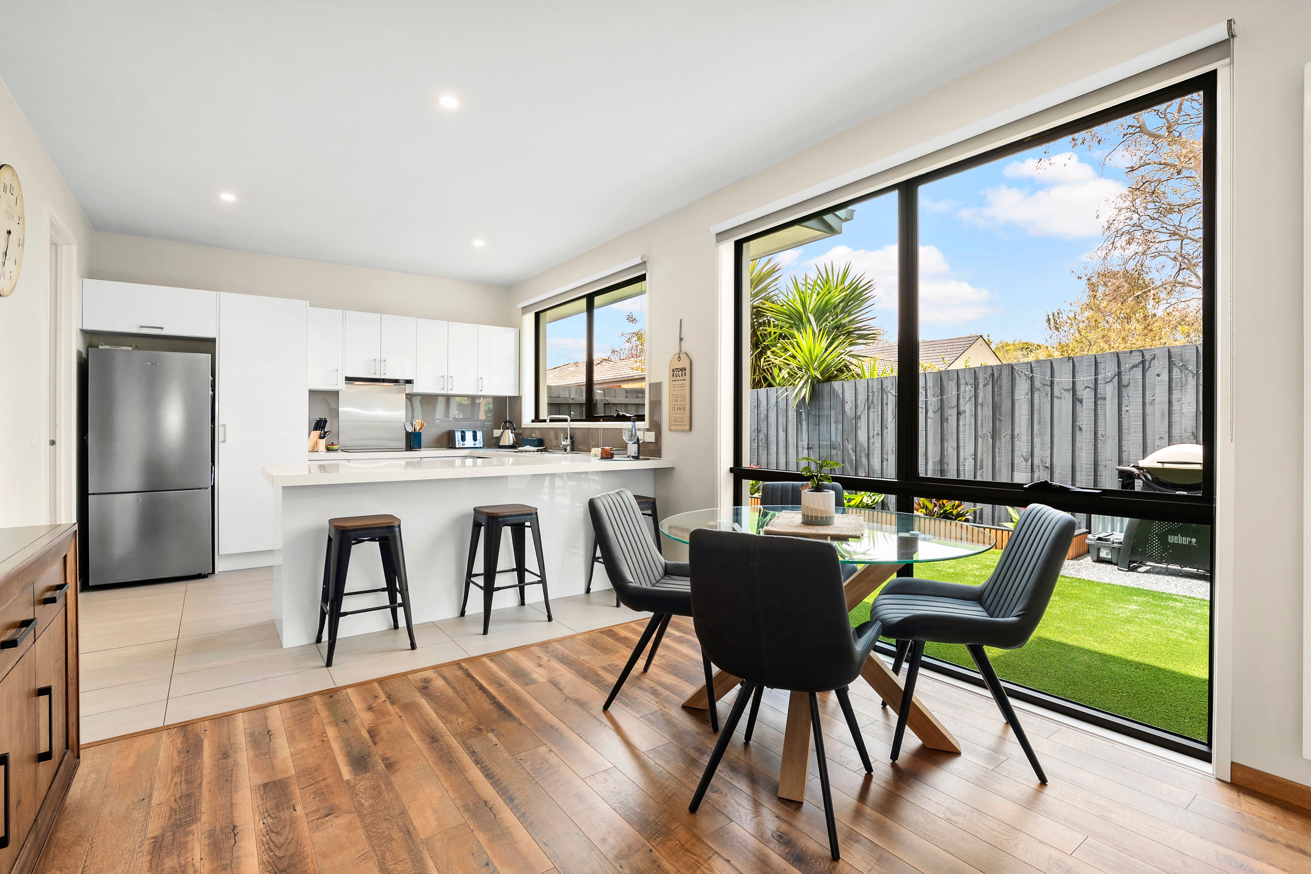 2/14 Duncan Avenue, Seaford, VIC 3198