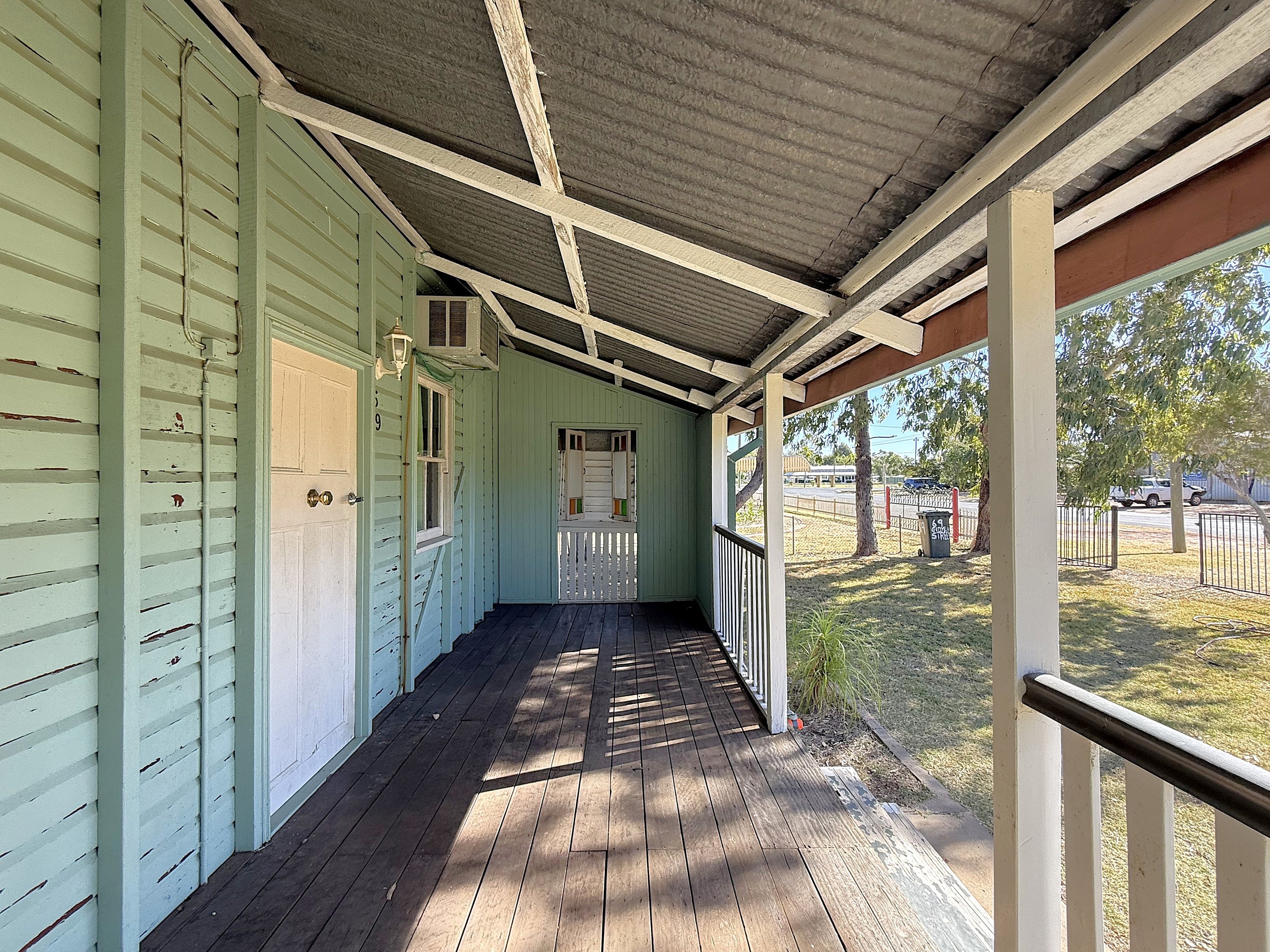 69 Gidyea Street, Barcaldine, QLD 4725