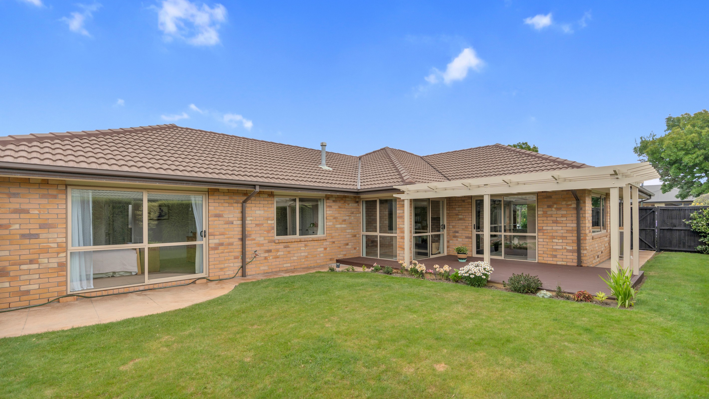 5 Ross Place, Northwood, Christchurch City