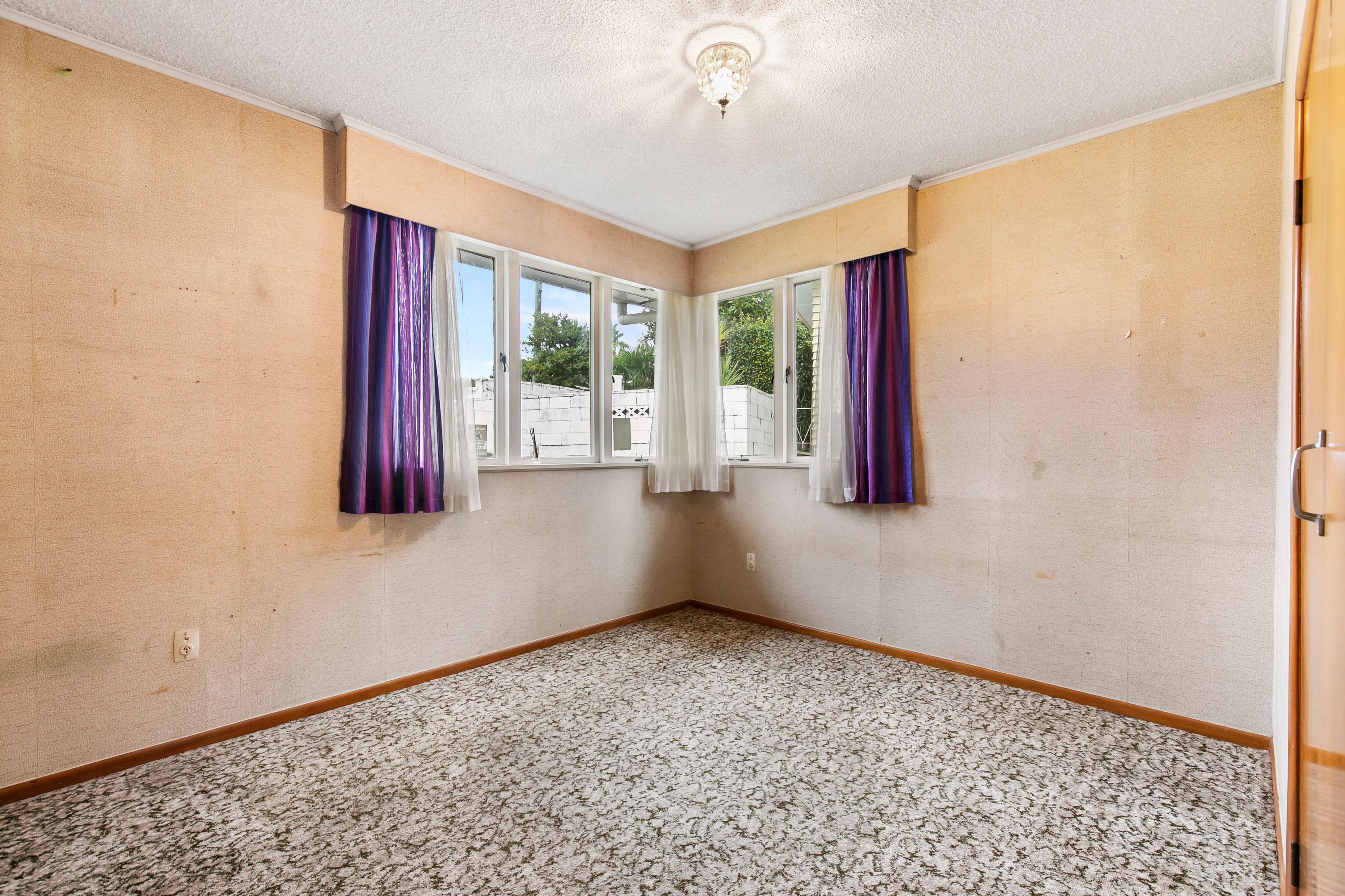 16 Stedman Place, Avondale, Auckland City