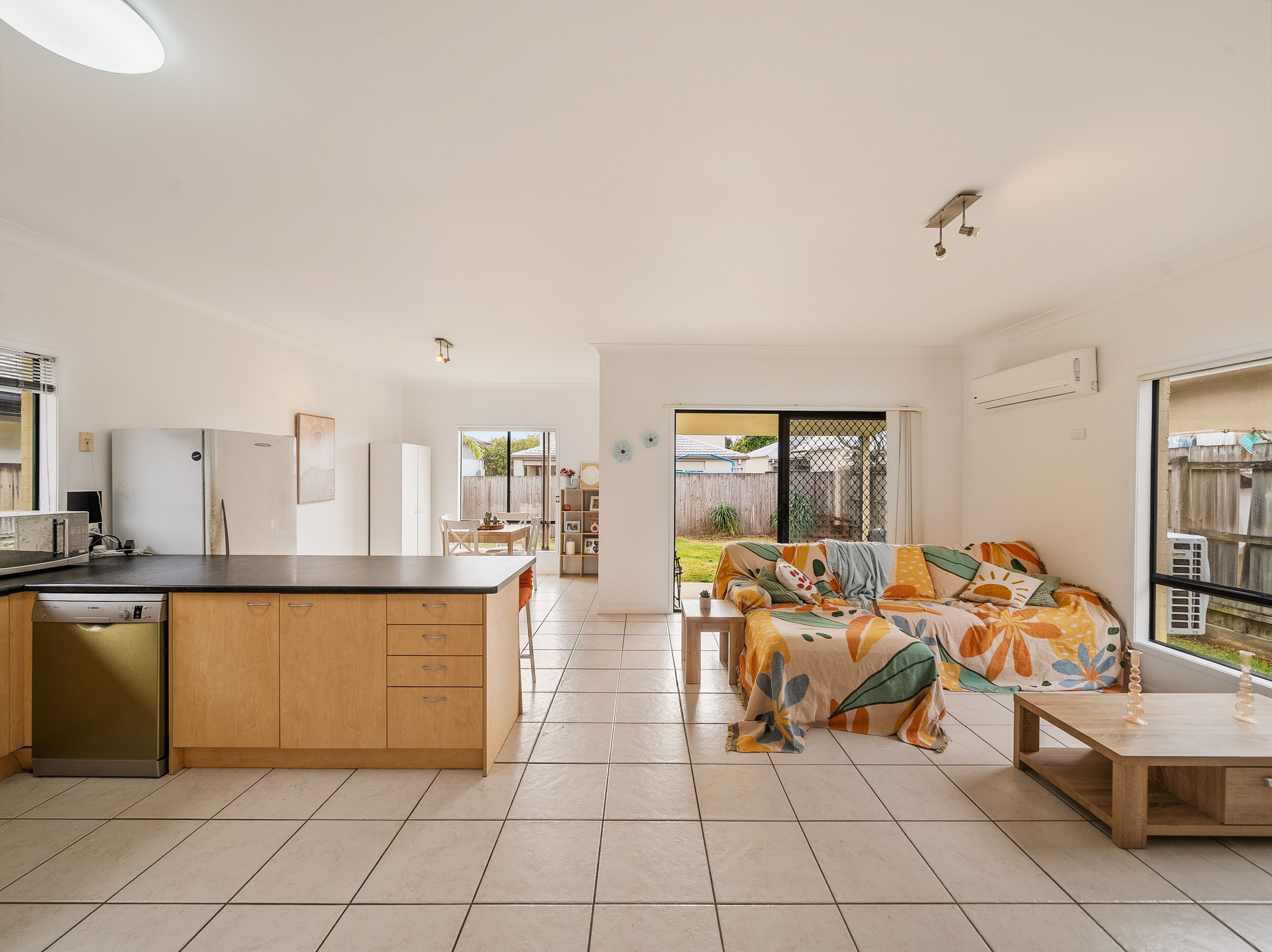 8 Senior Close, North Lakes, QLD 4509