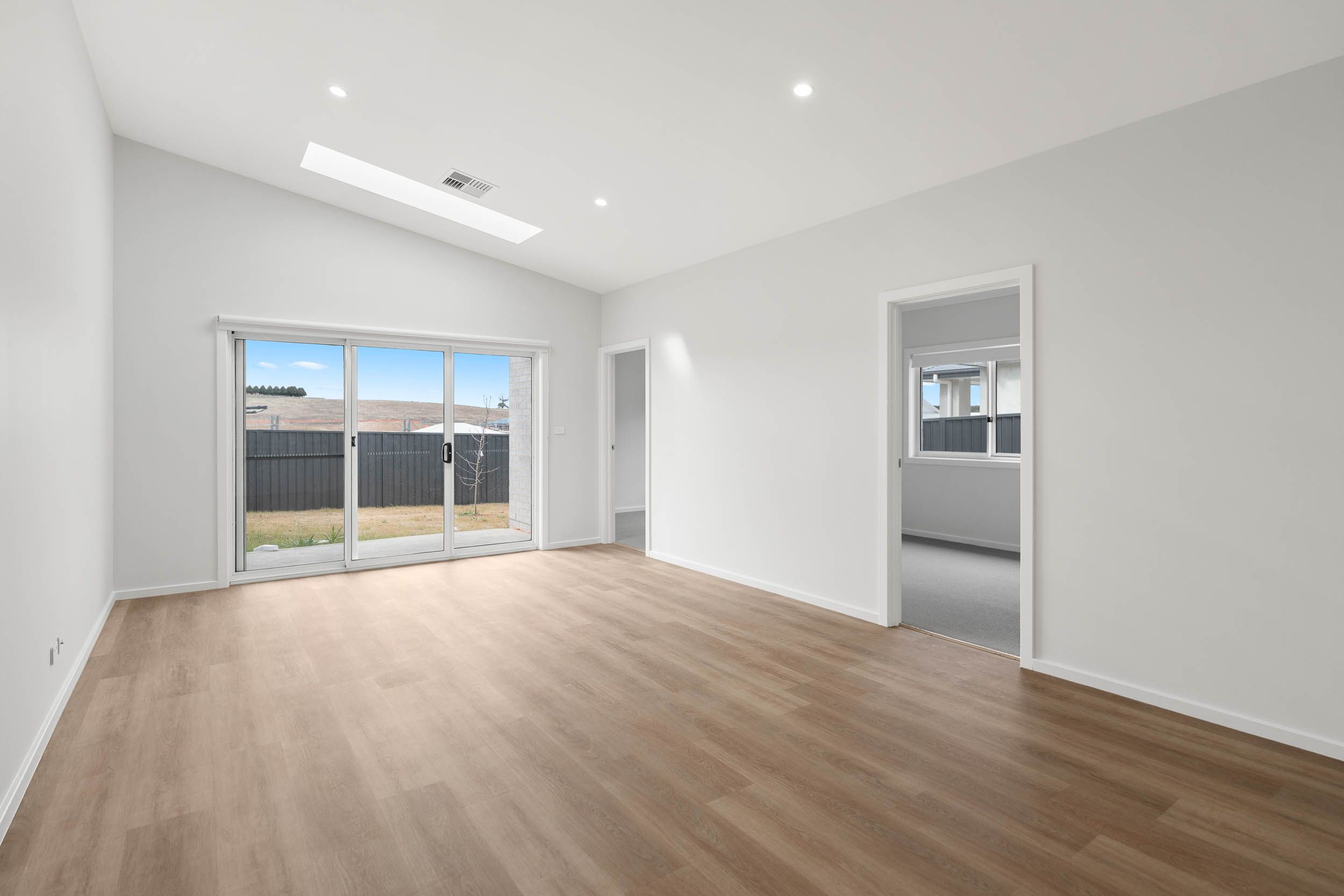 43b Indian Avenue — photo 3 of 4