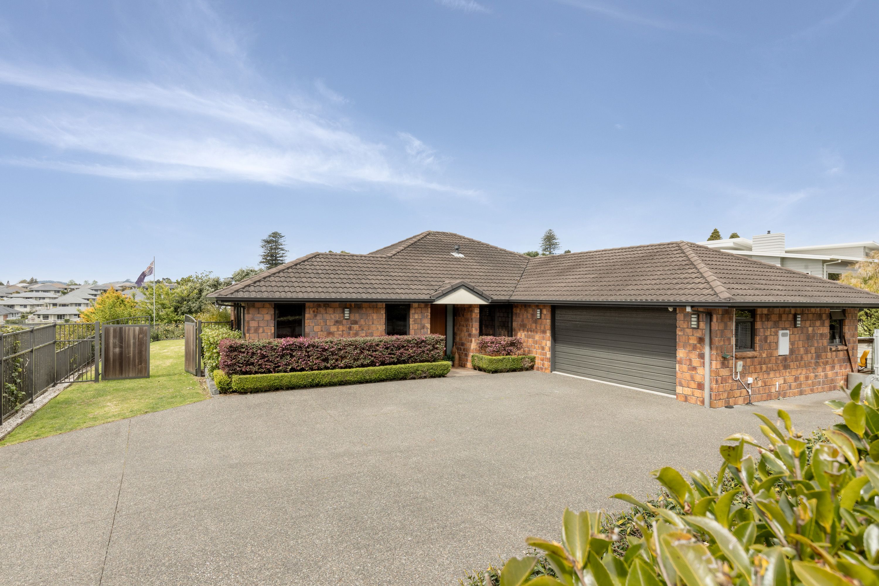 45 Contour Avenue, Pyes Pa, Tauranga City