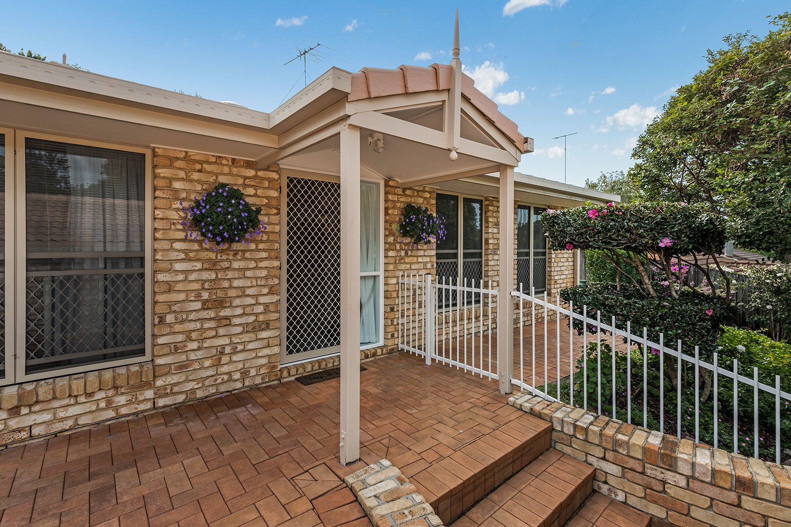 23/60 Gubberley Street, Kenmore, QLD 4069