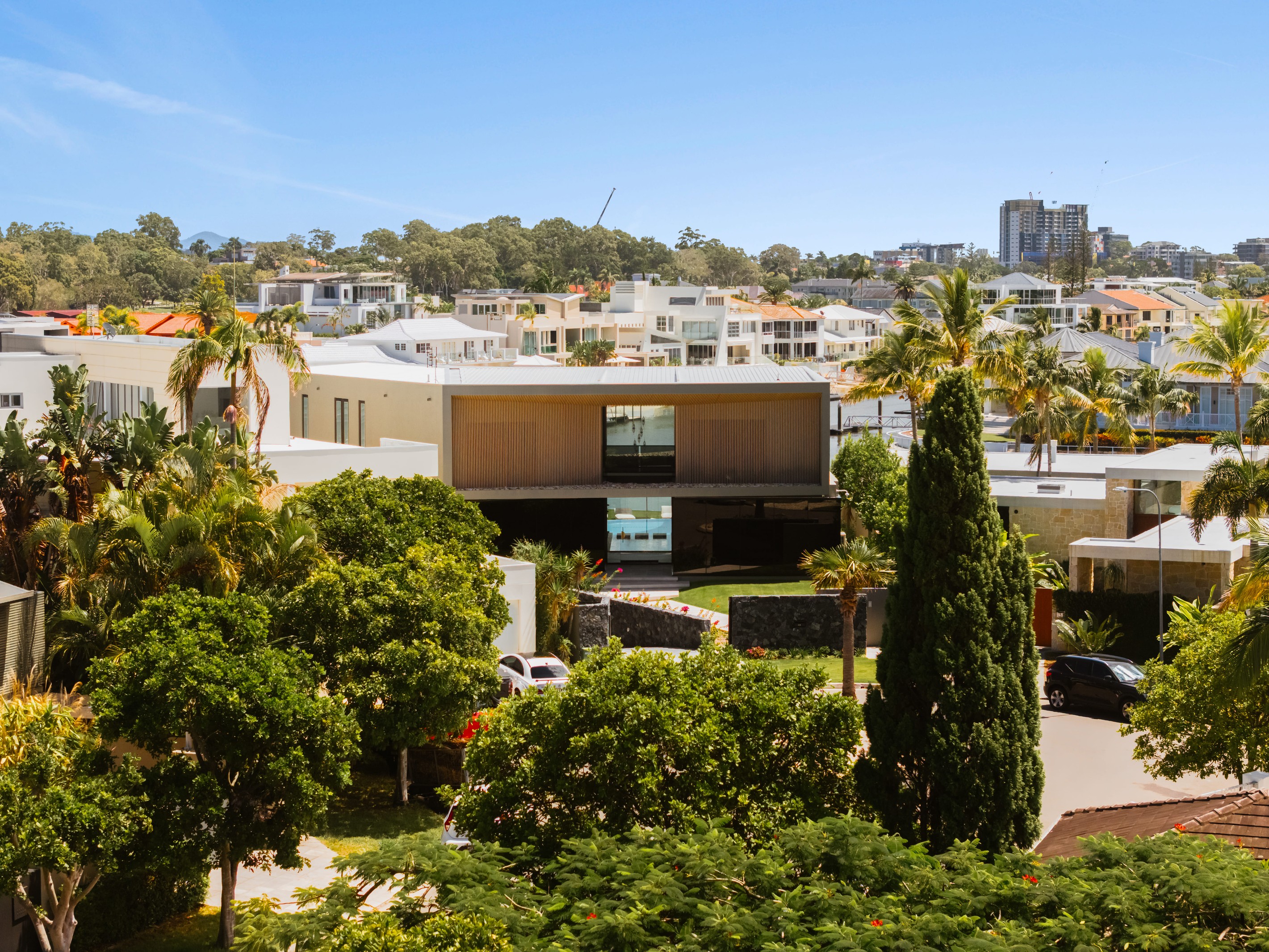 34 Midshipman Court, SURFERS PARADISE, QLD 4217
