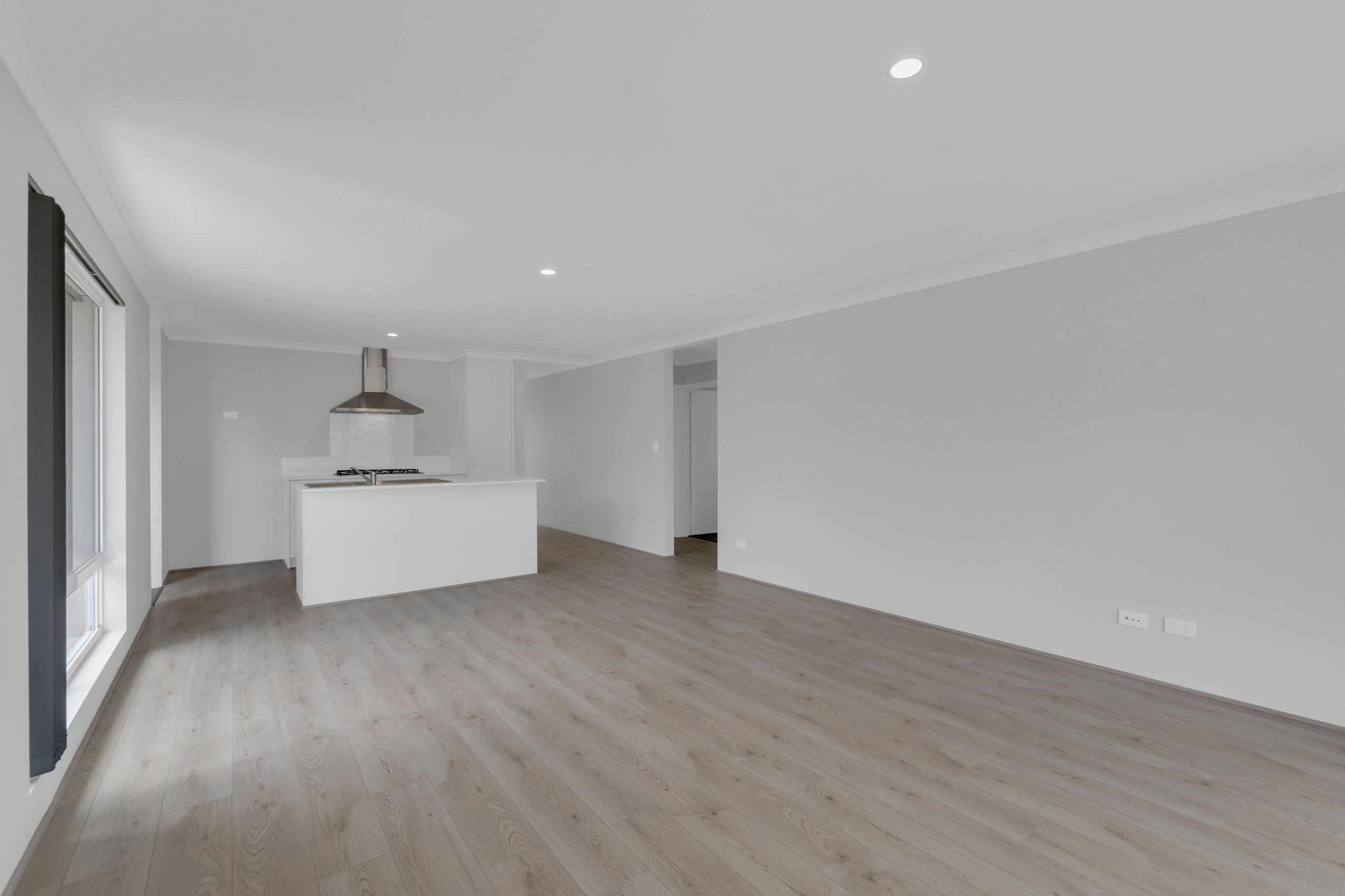 14 Farncomb Street — photo 4 of 17