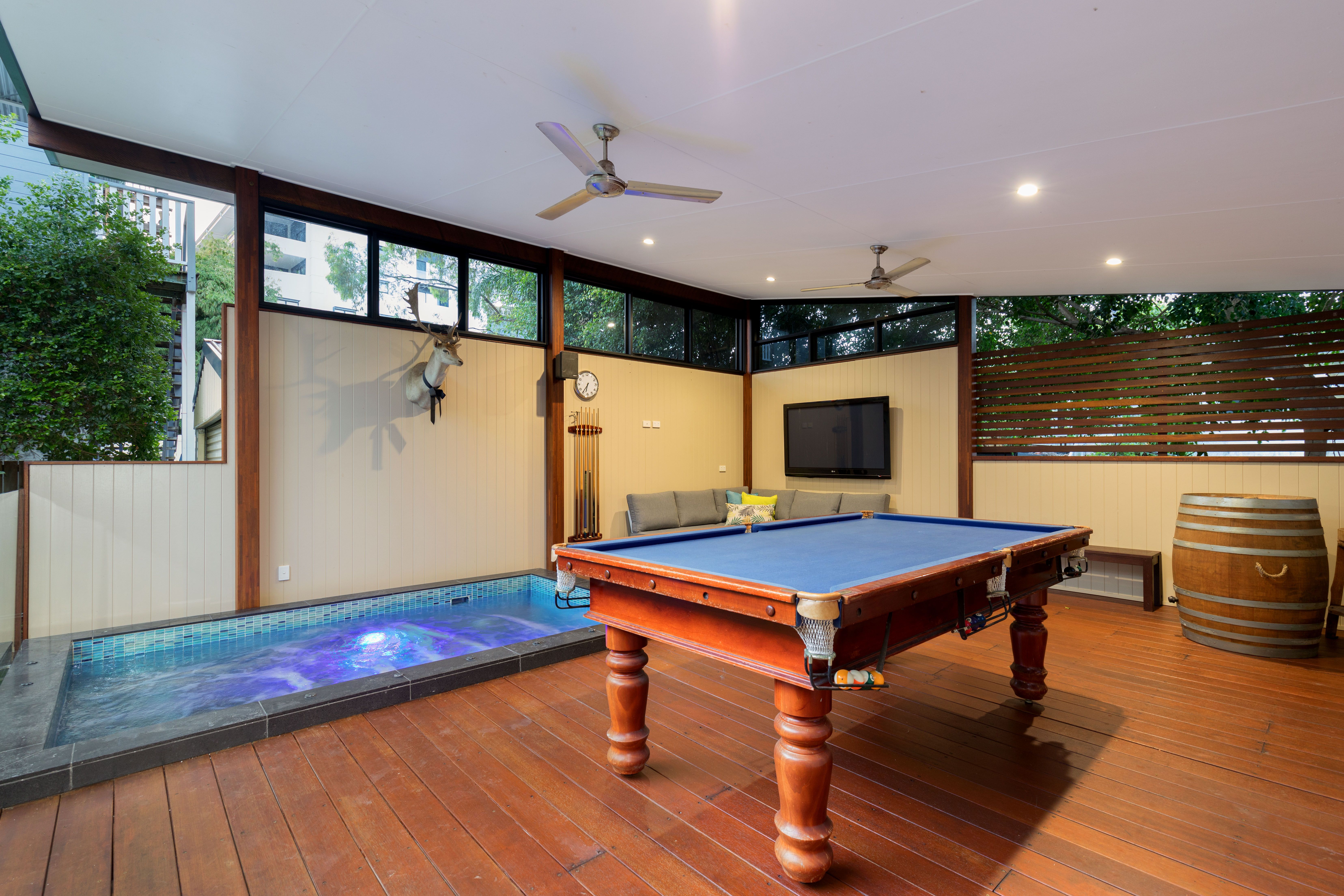 24 Ellis Street, Greenslopes, QLD 4120