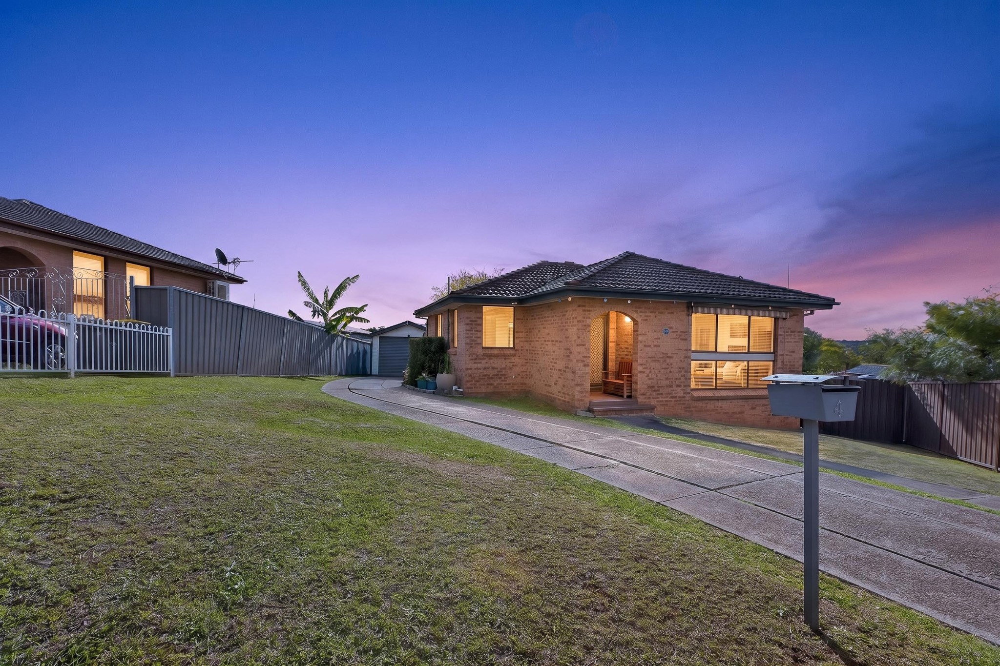 4 Moorfoot Road, St Andrews, NSW 2566