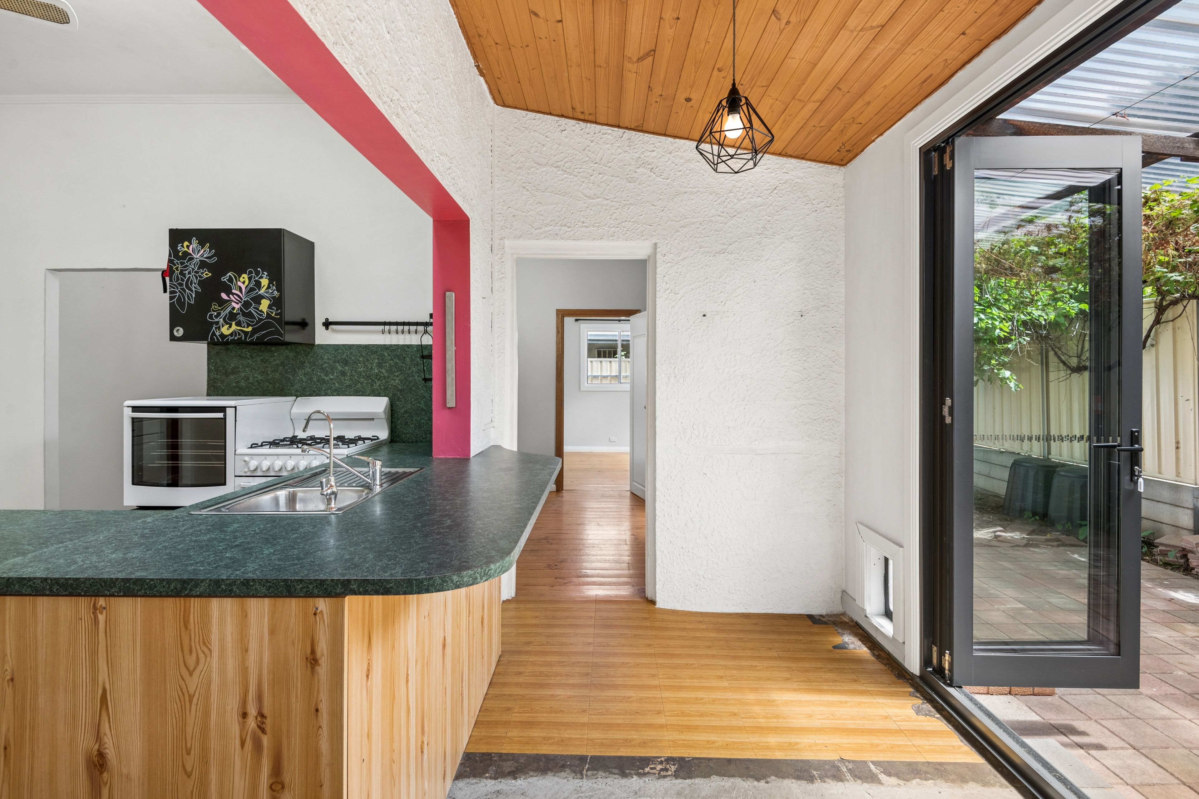 26 Gardner Street — photo 4 of 12