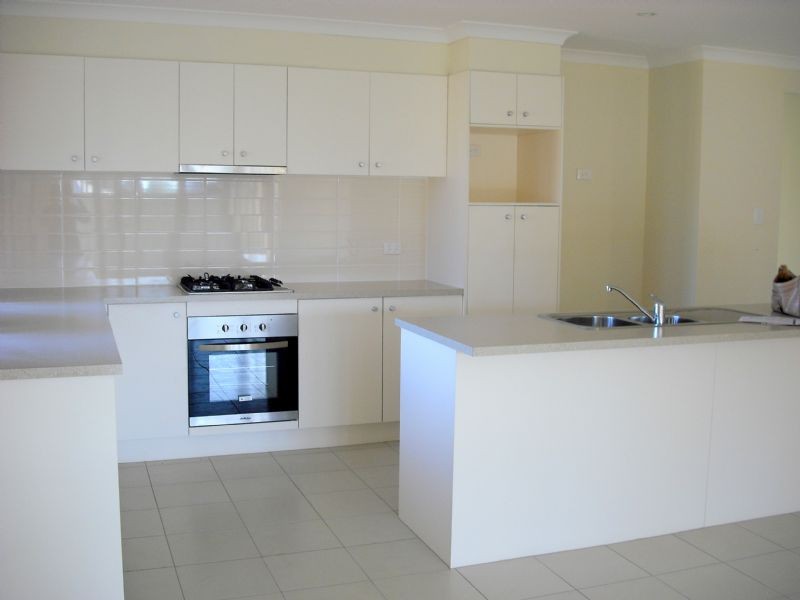 10 Rhiannon Court, Bellmere, QLD 4510