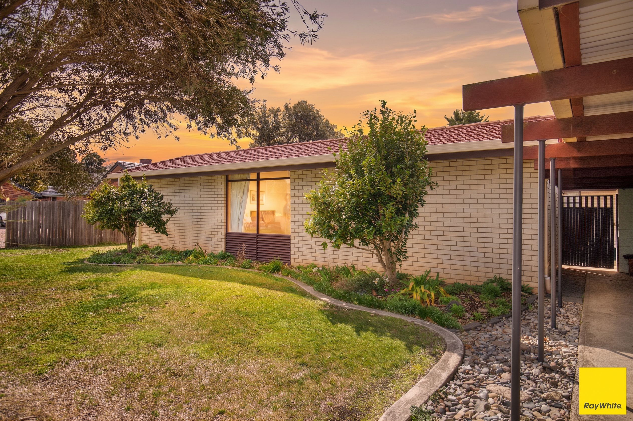15 catherine Street — photo from Ray White Armidale