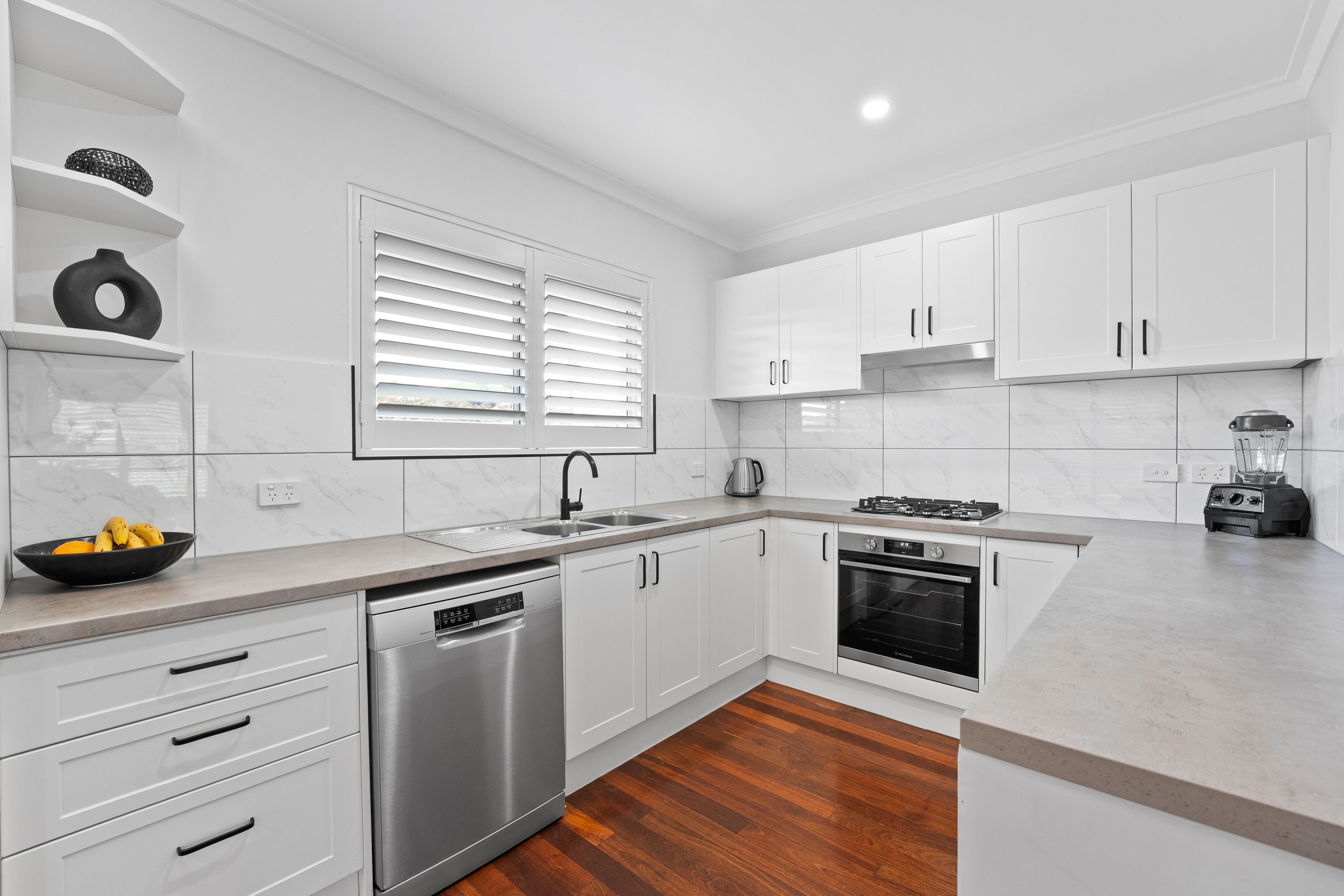1 Allen Close, Rockingham, WA 6168