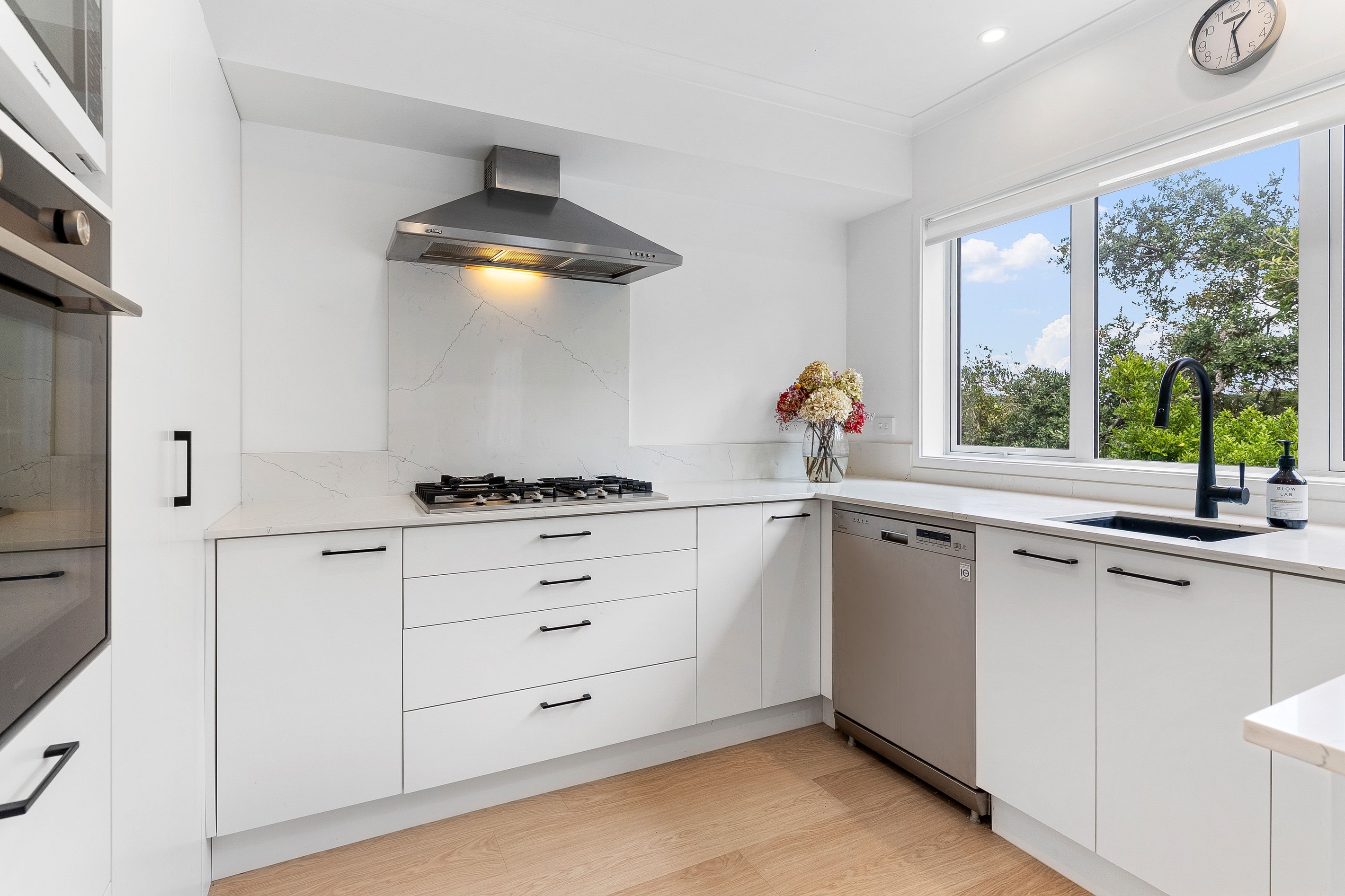 1/21 Rangitoto Terrace, Milford, North Shore City