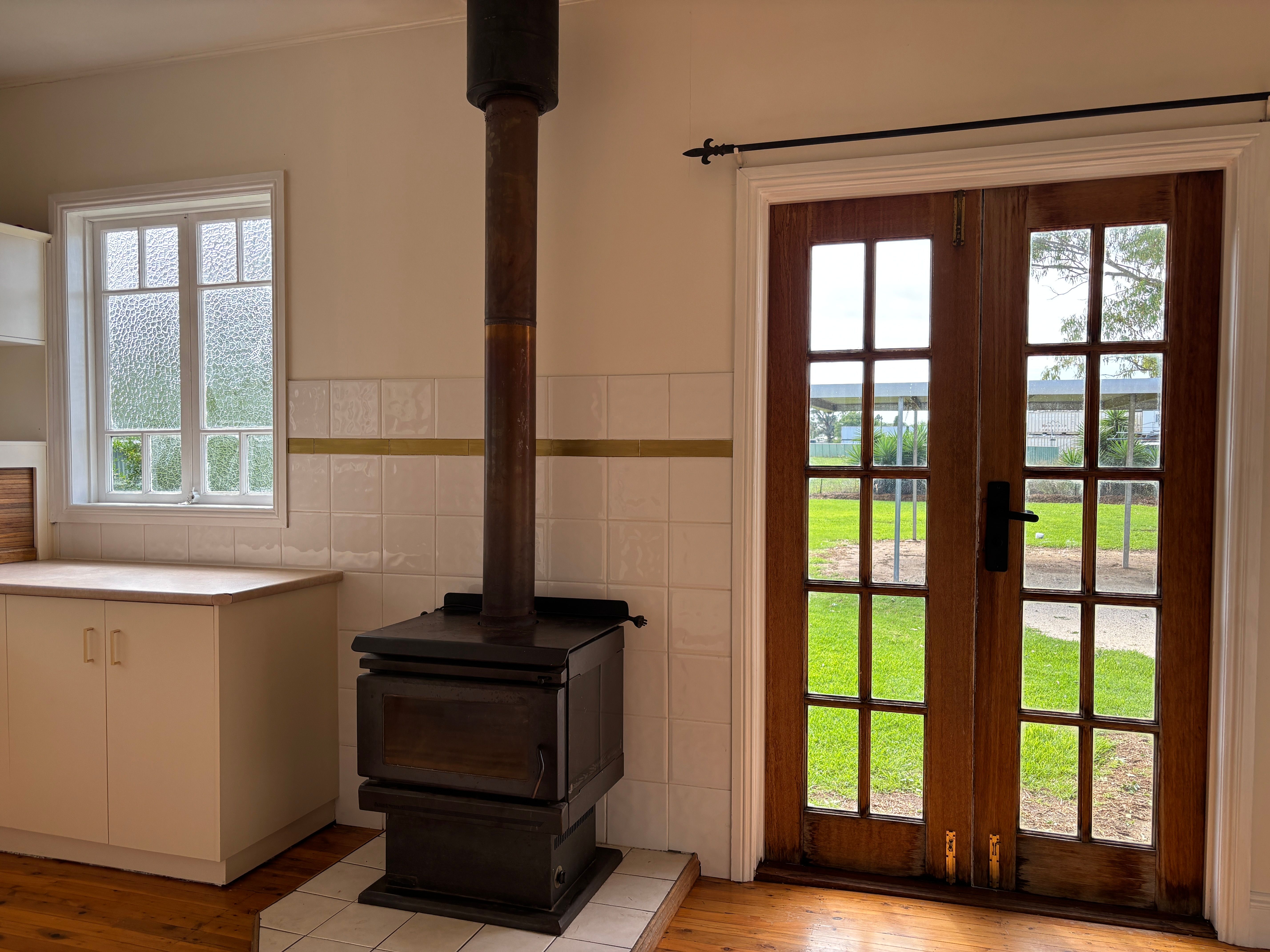 15 Forde Street — photo 4 of 10