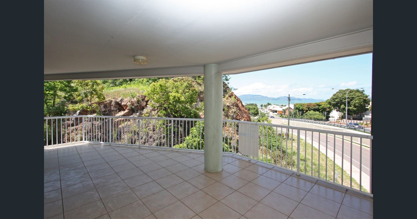 4/2 Oxley Street, North Ward, QLD 4810