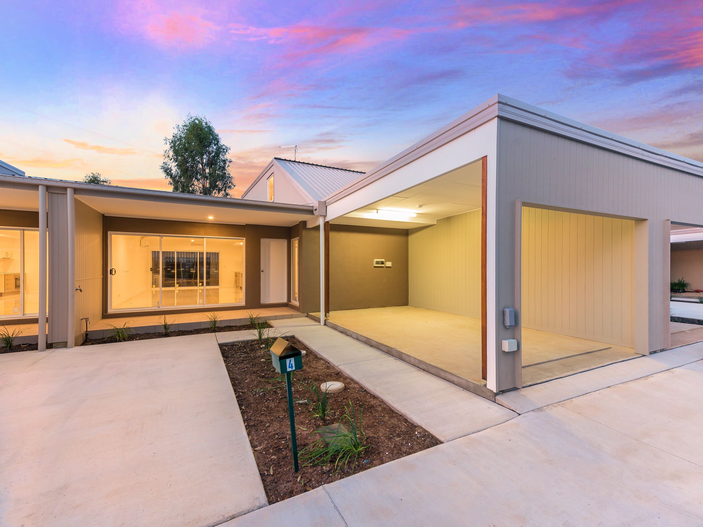 25 Maywood Street, Loganlea QLD 4131