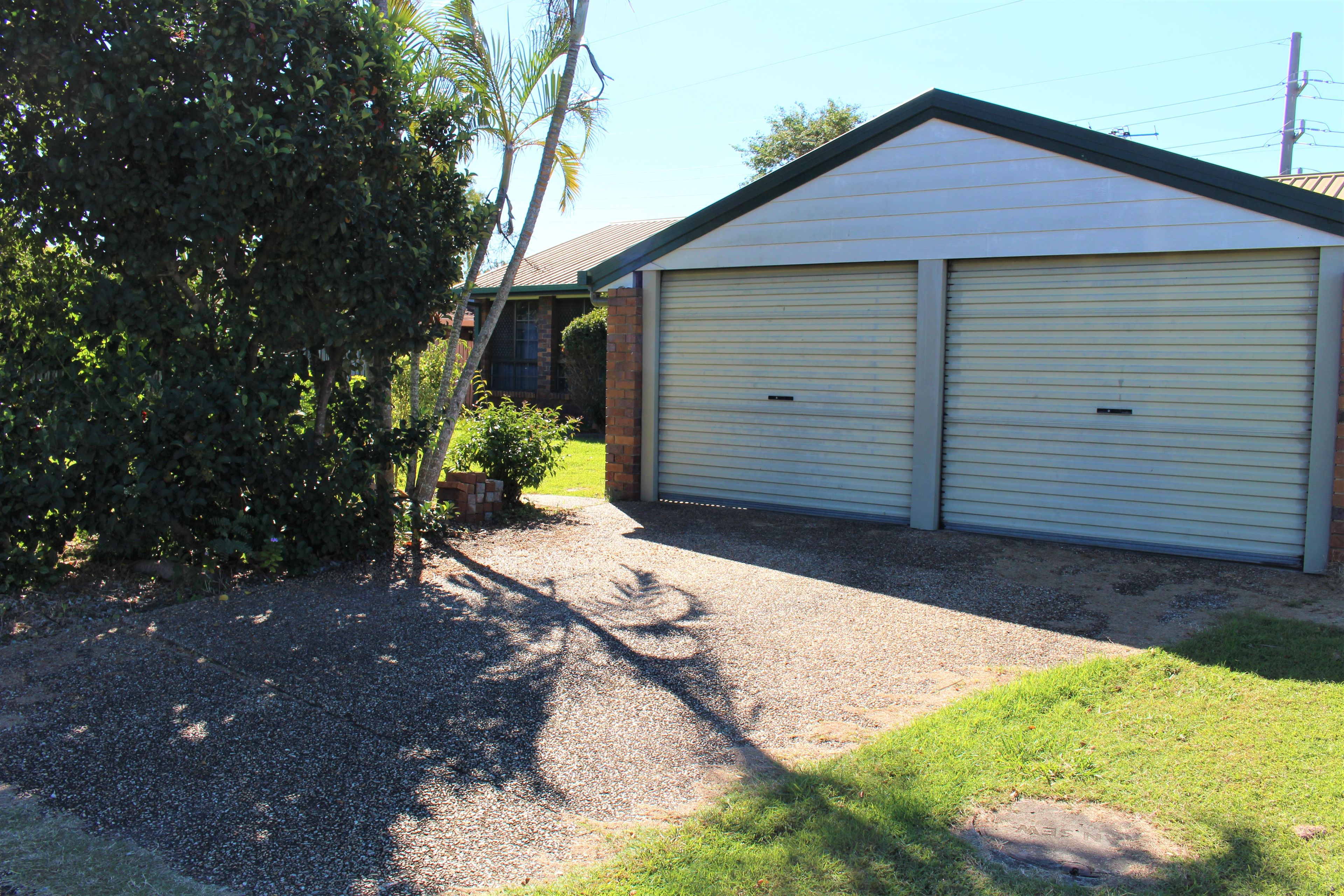 10 Vermont Crescent, Mount Warren Park, QLD 4207