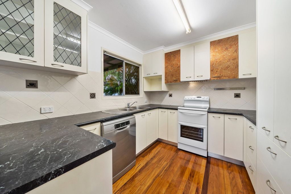 28 Homestead Street, Marsden, QLD 4132