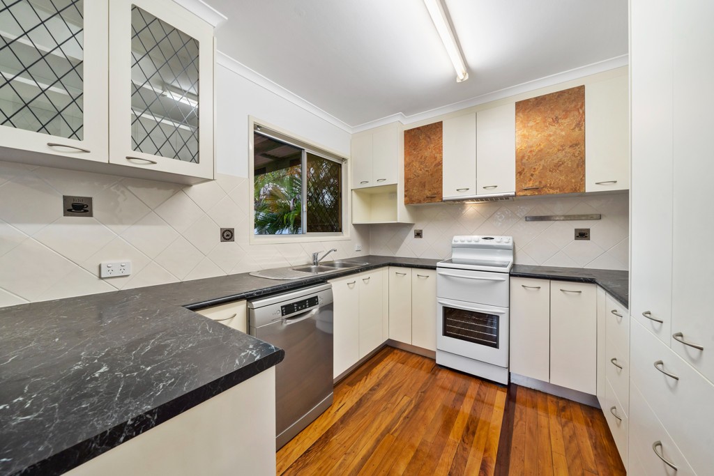 28 Homestead Street, Marsden, QLD 4132