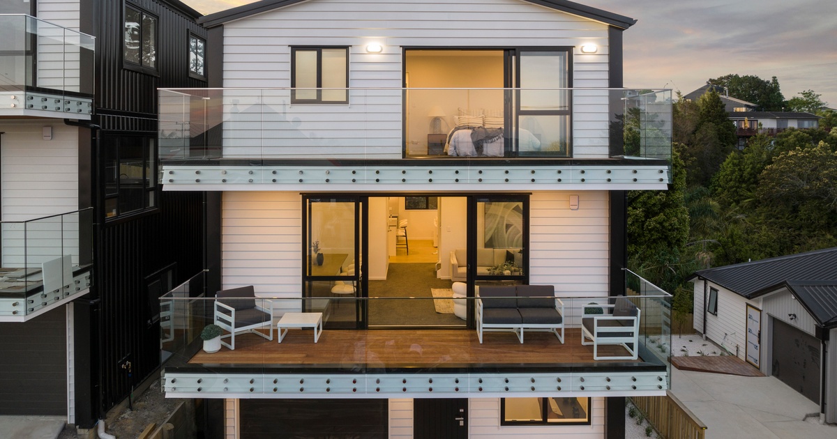 905C East Coast Road, Northcross, – Home For Sale • Ray White New Zealand