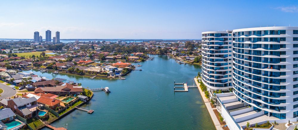 5 Harbour Side Drive, Biggera Waters, QLD 4216