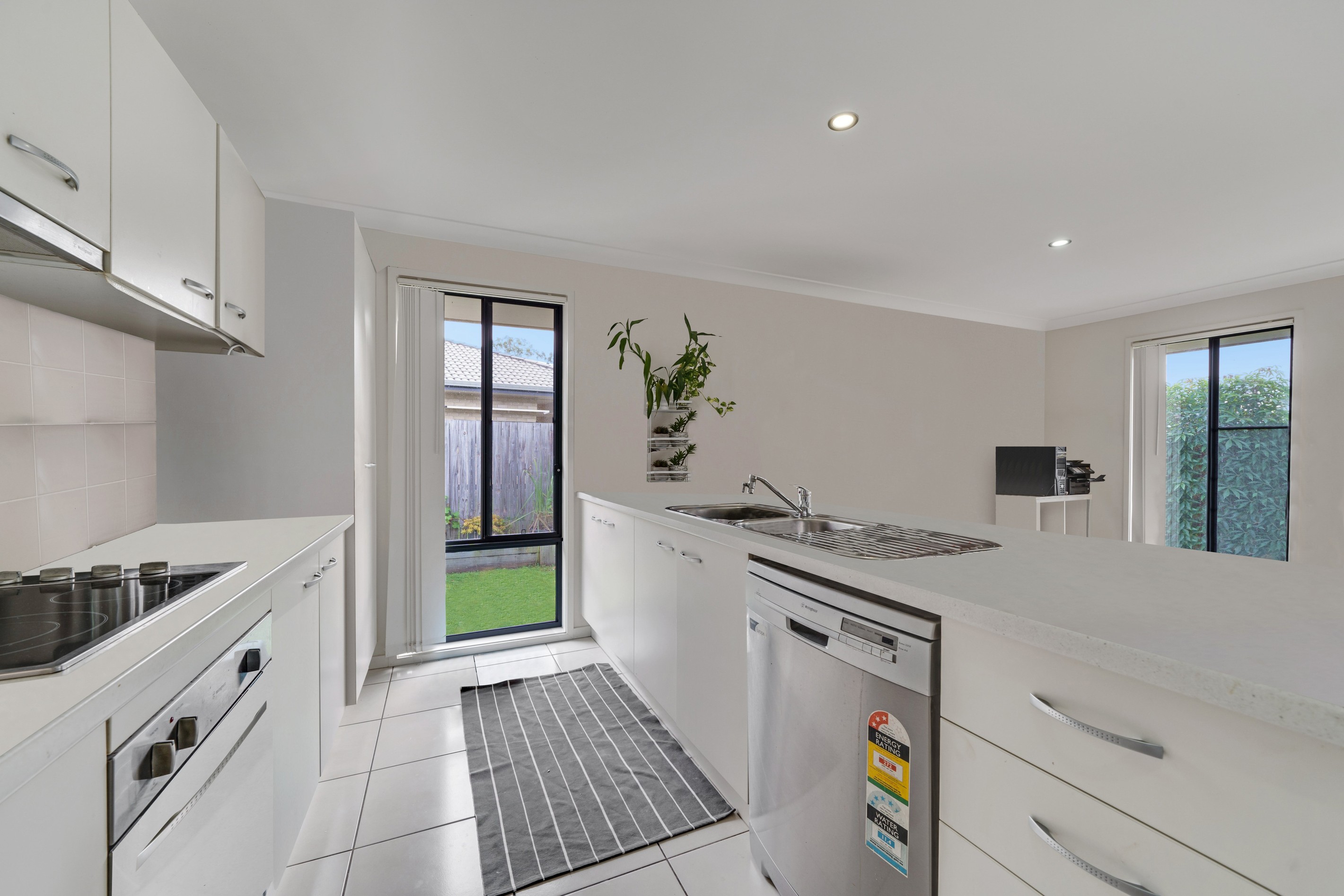 3 Quiet Court, Heritage Park, QLD 4118