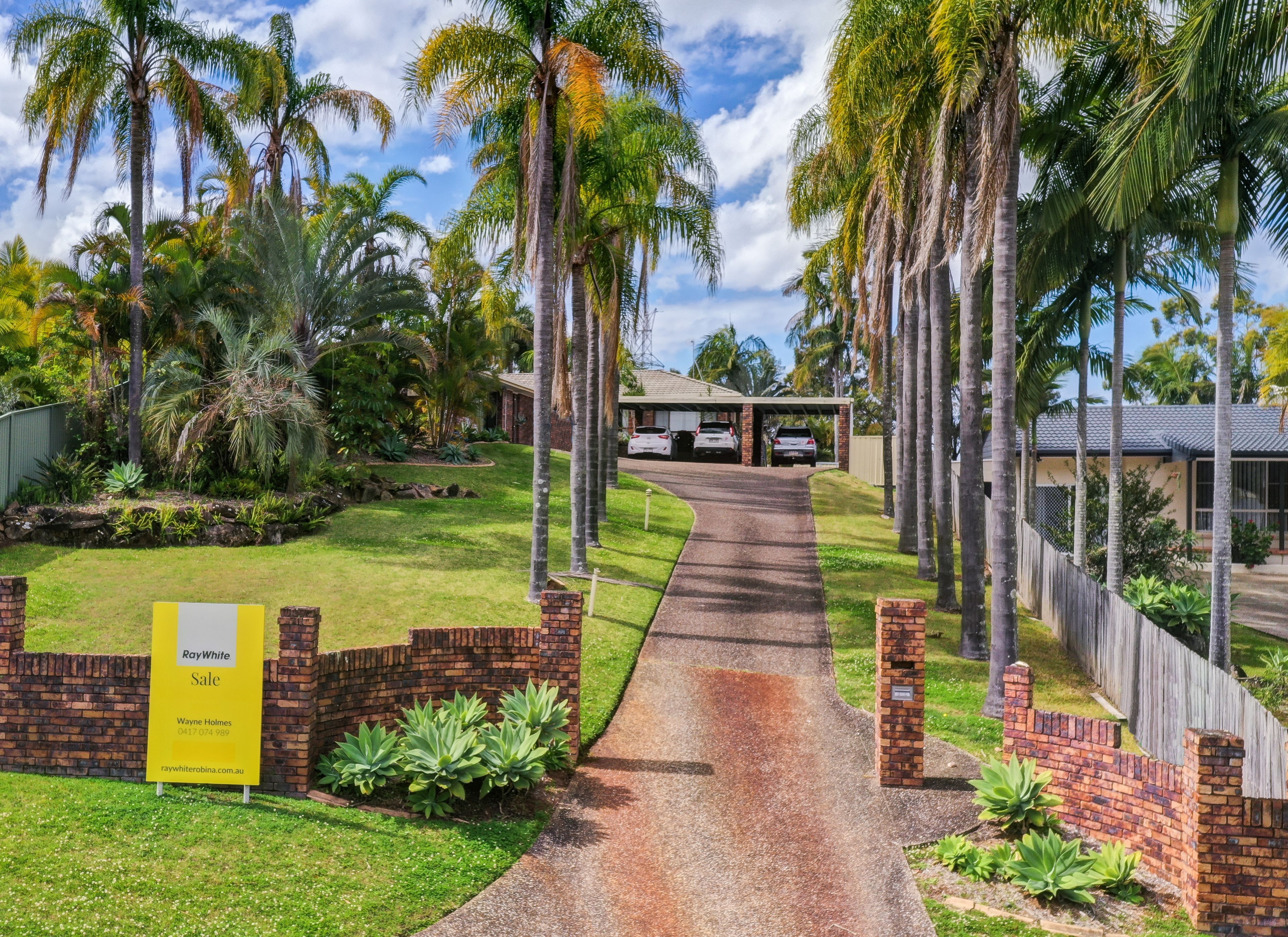 22 Renfrew Drive, Highland Park, QLD 4211