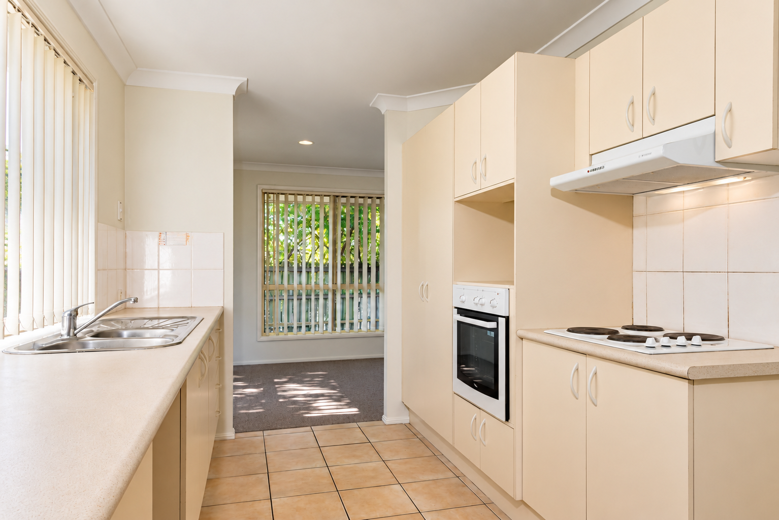 2 Carino Court — photo 5 of 11