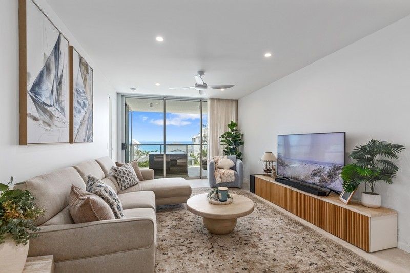 303/1 Tenth Avenue, Palm Beach, QLD 4221