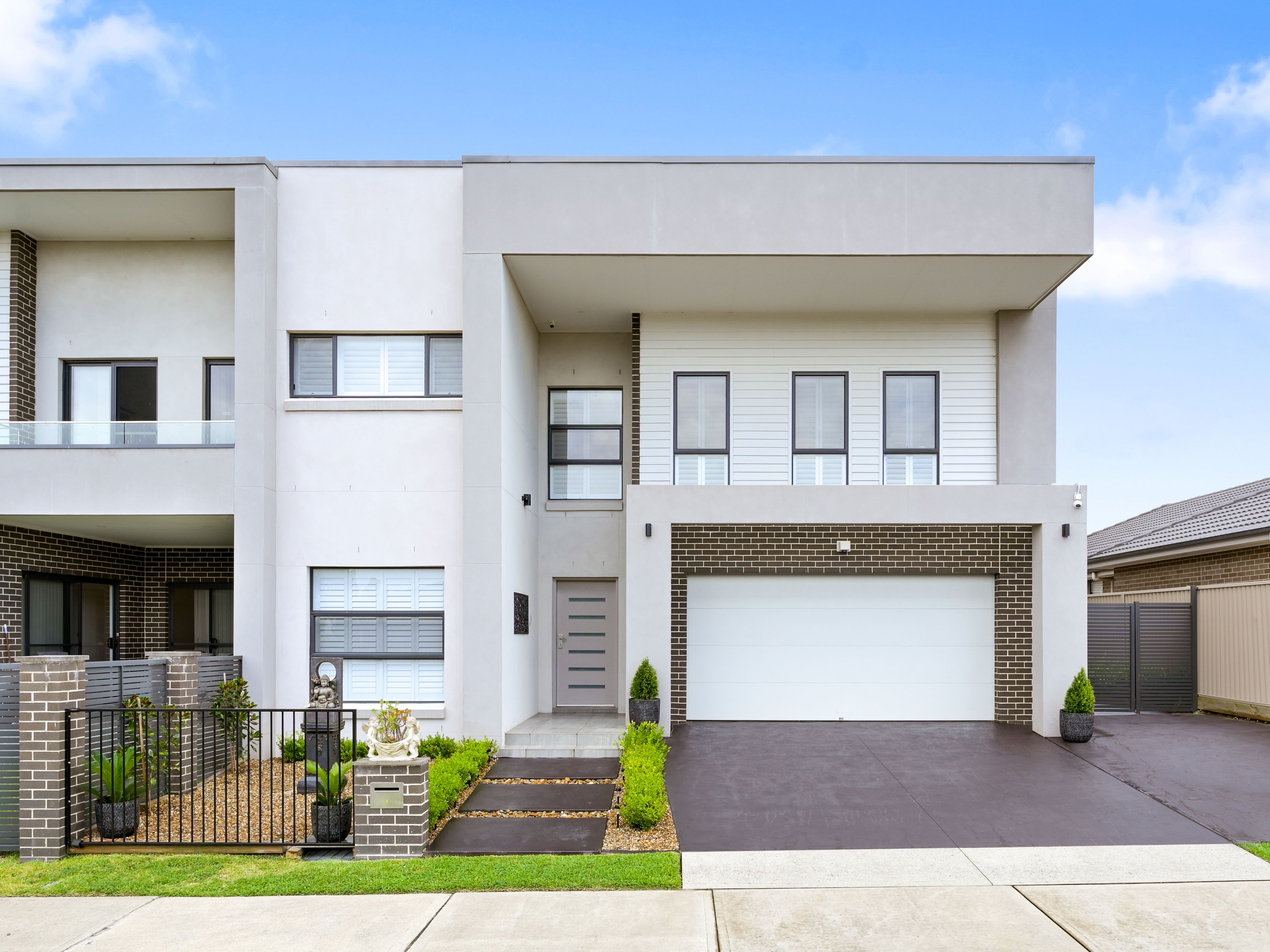 1a Wallara Green, JORDAN SPRINGS NSW 2747