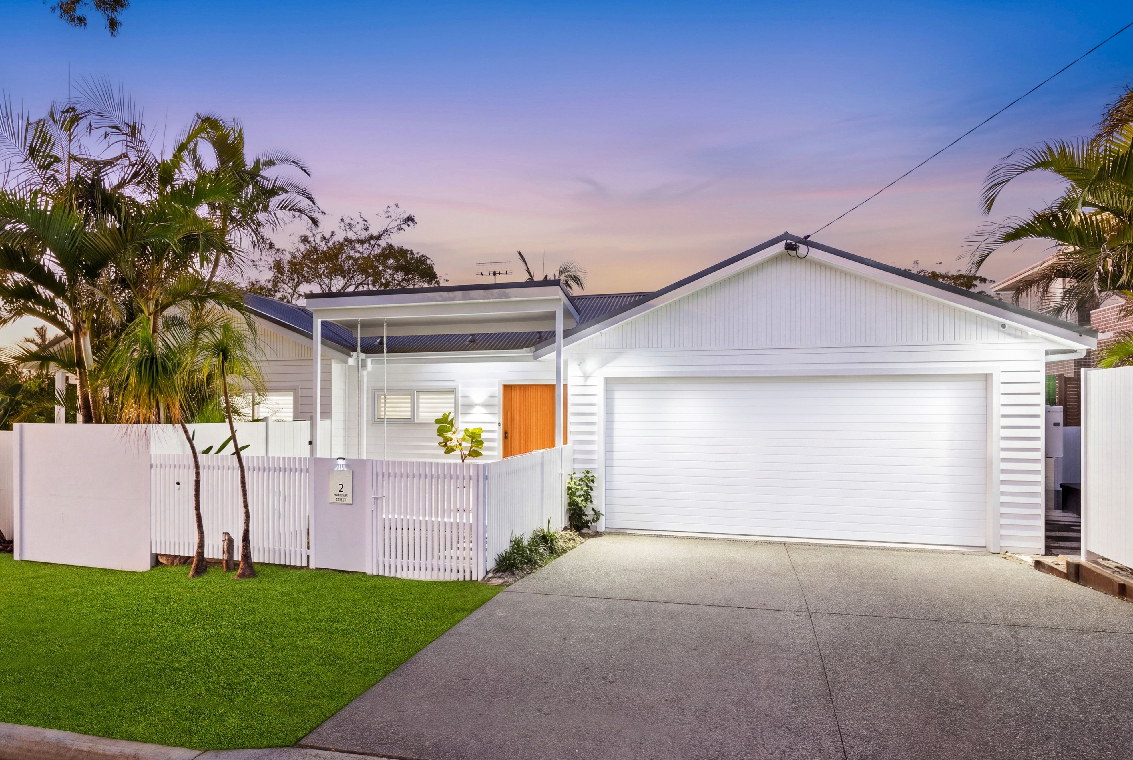 2 Harbour Street, Bateau Bay, NSW 2261