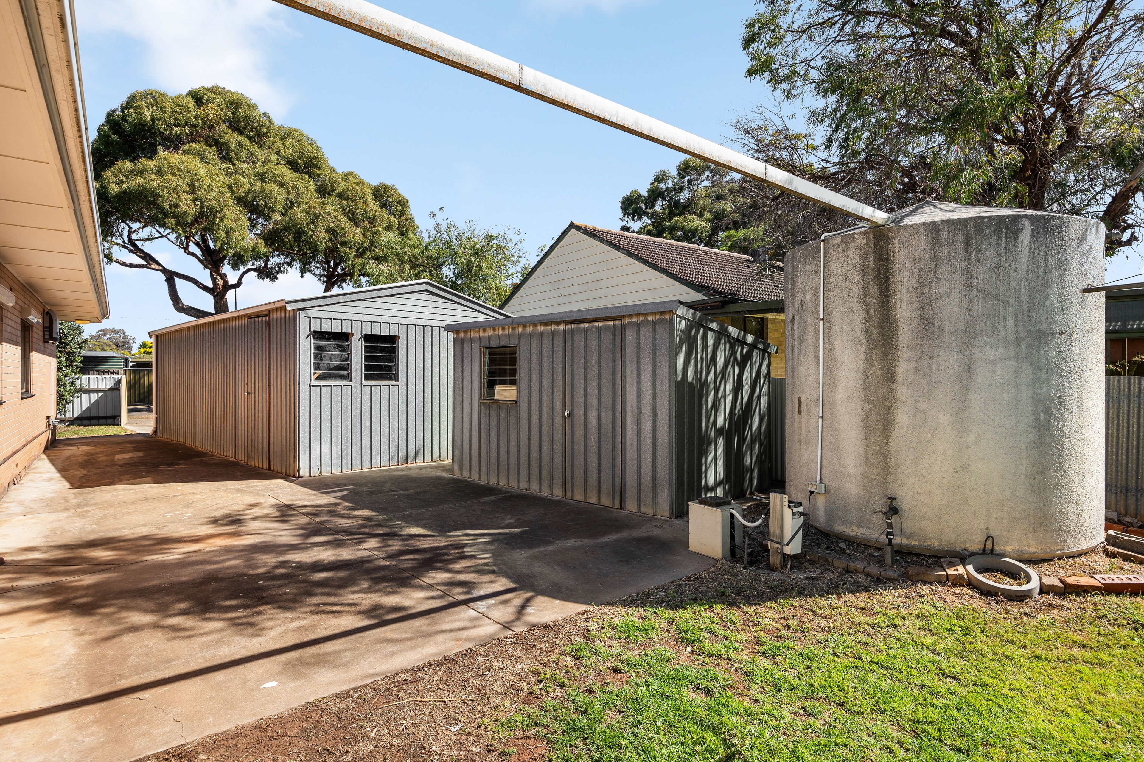 13-17 Resthaven Road — photo 14 of 21