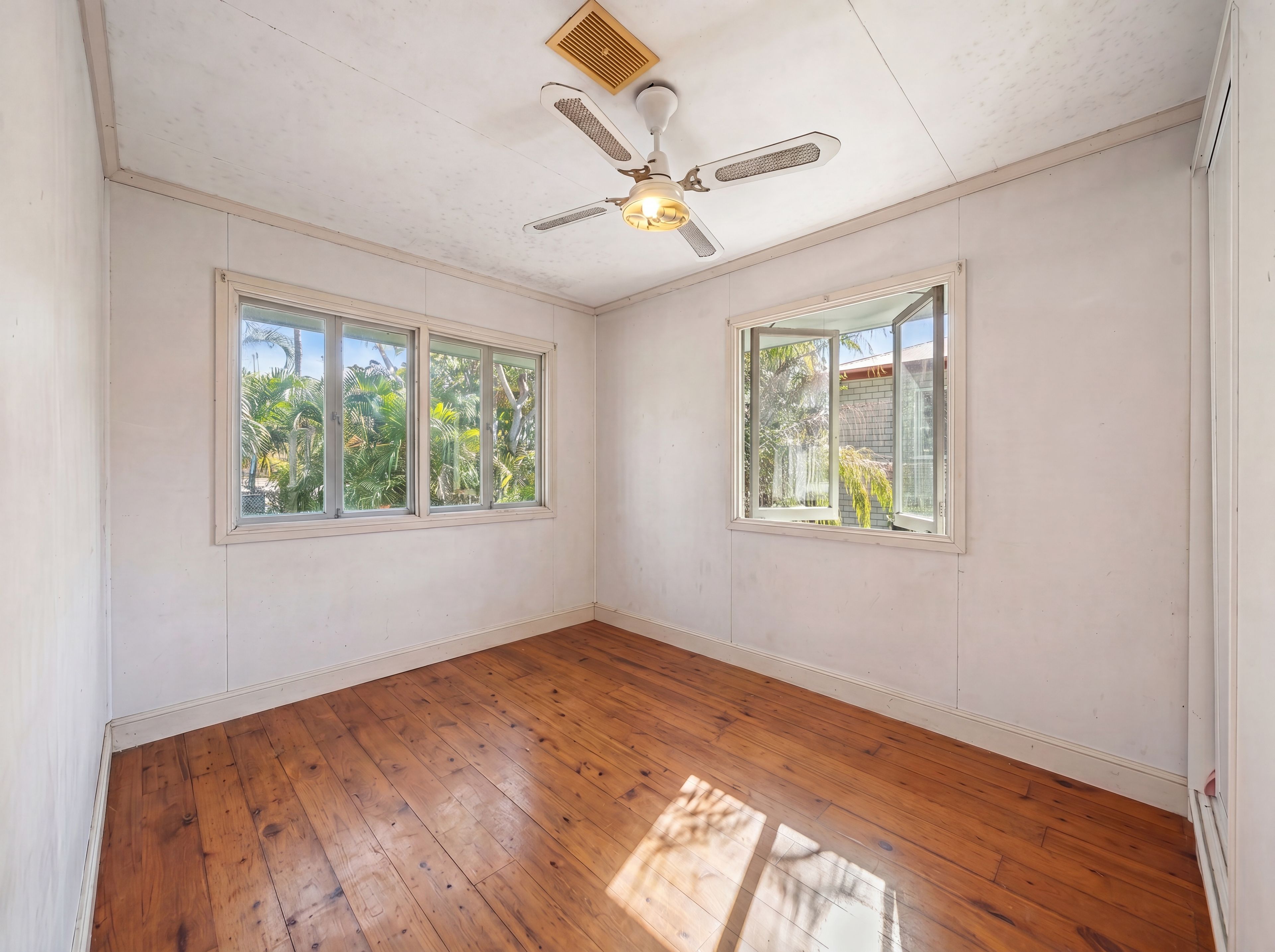 177 Maine Road — photo 11 of 21