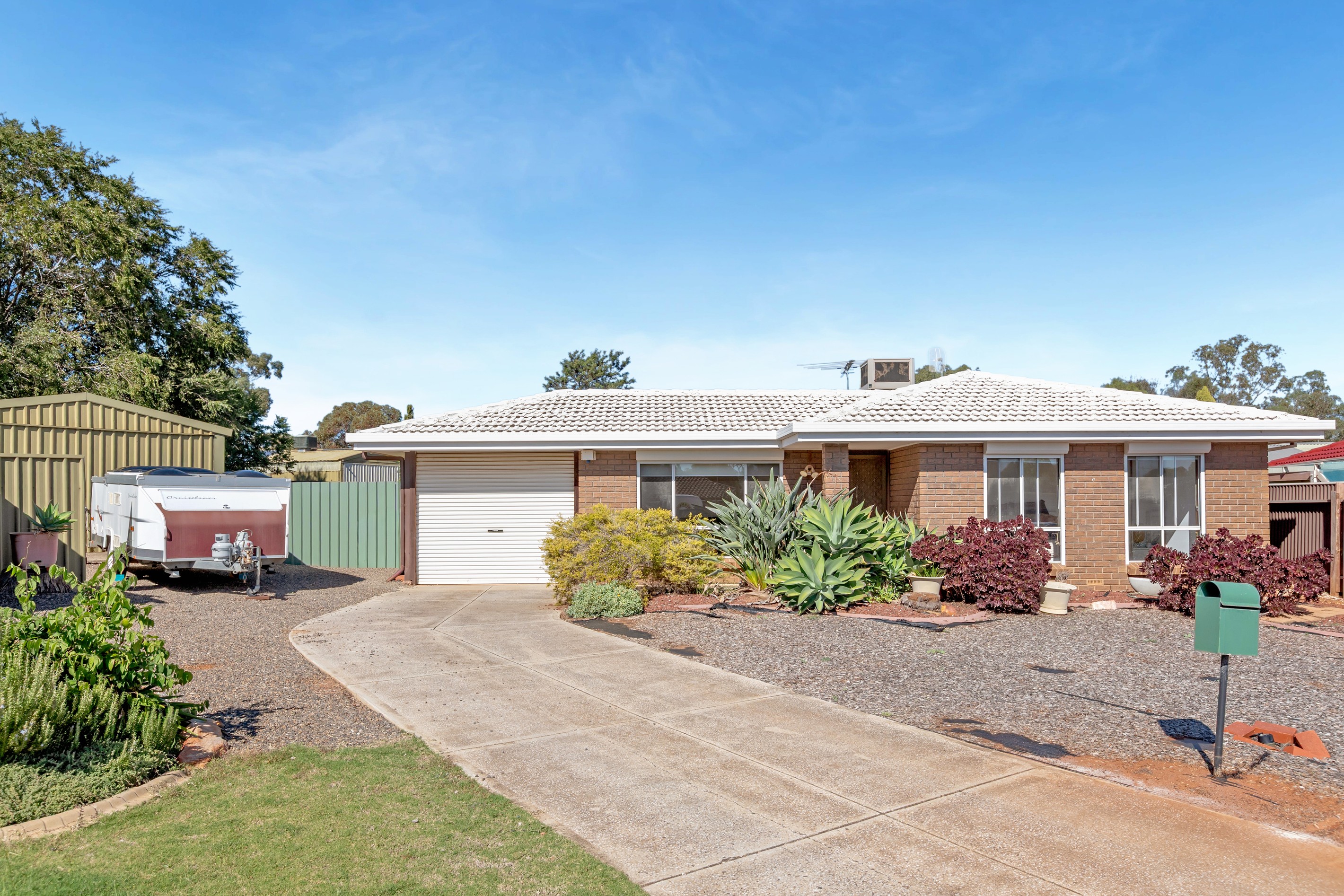 6 Carob Crescent, Craigmore, SA 5114