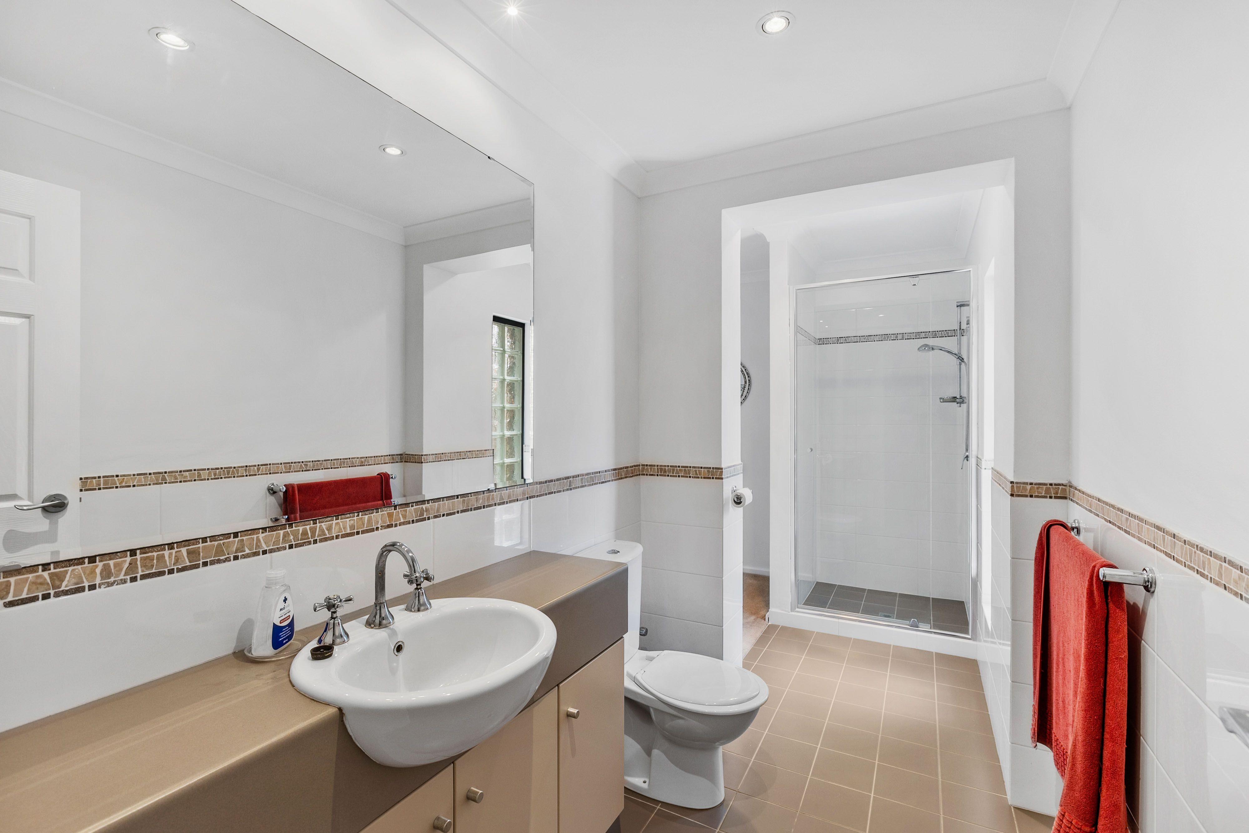 16 Barranjoey Way — photo 18 of 30