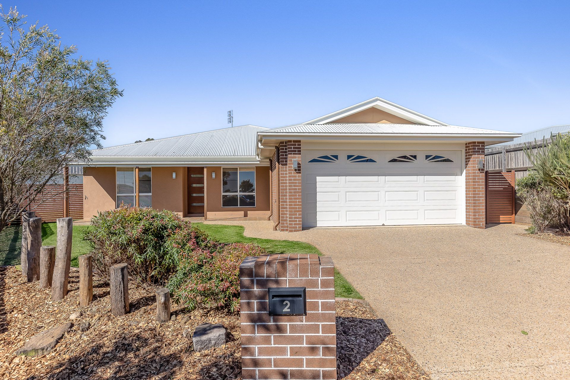 2 Robin Court, Kleinton, QLD 4352