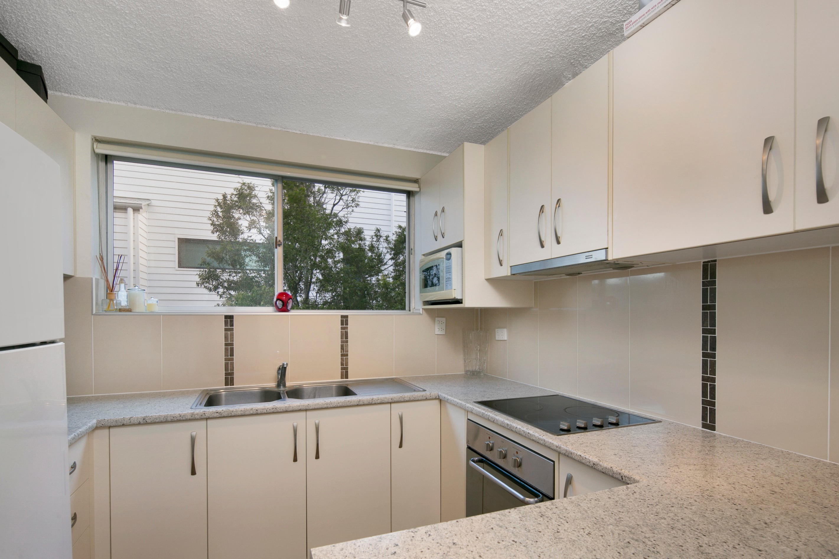 3/8 Feez Street, Yeronga, QLD 4104