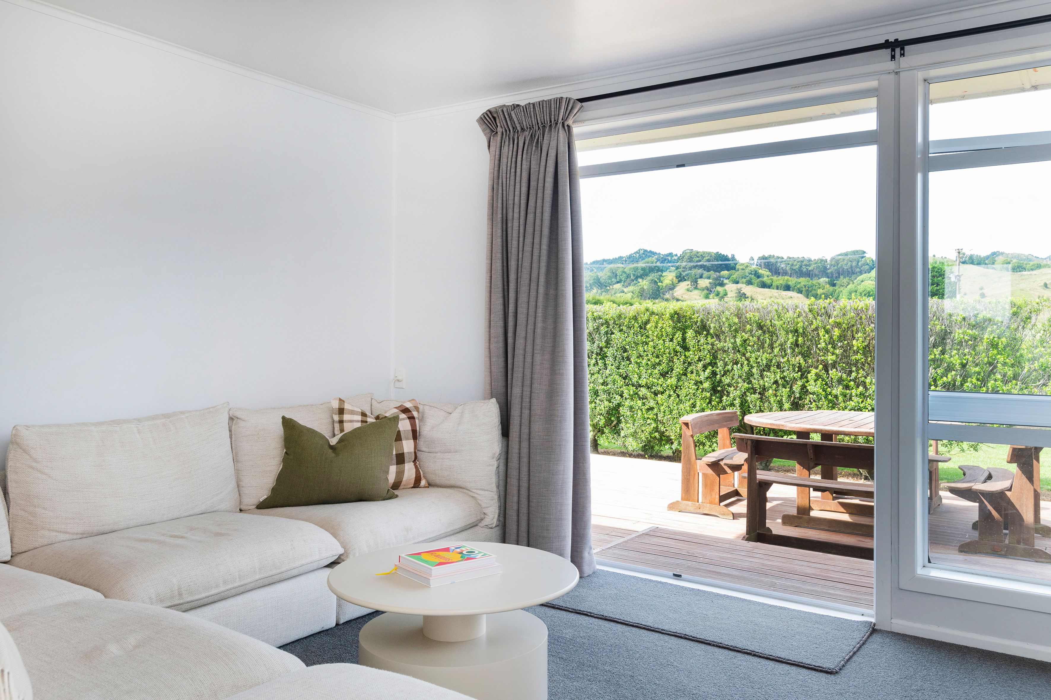 1084 Back Ormond Road, Waerengaahika, Gisborne District