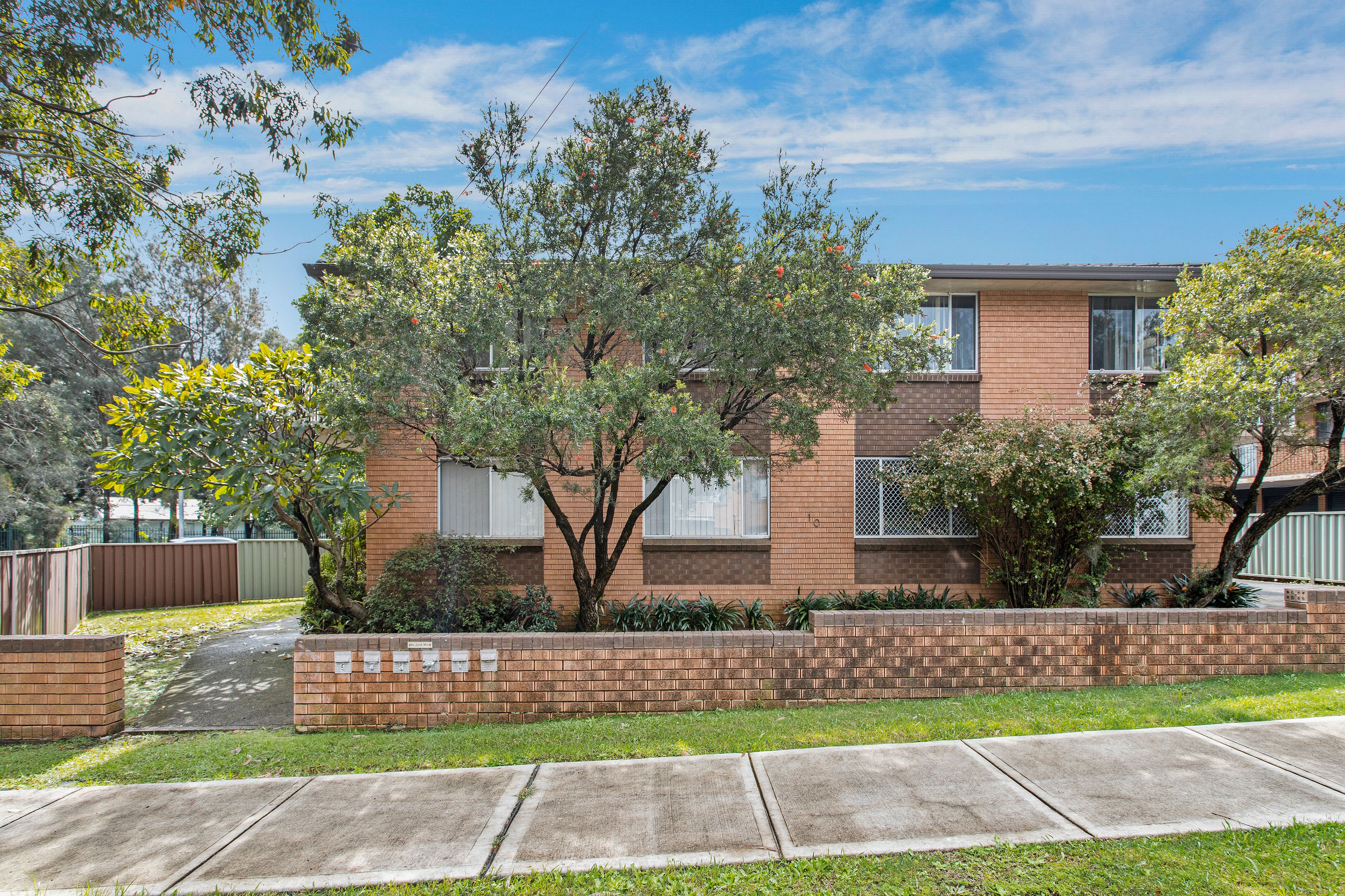 1/10 Macquarie Street, Wollongong, NSW 2500