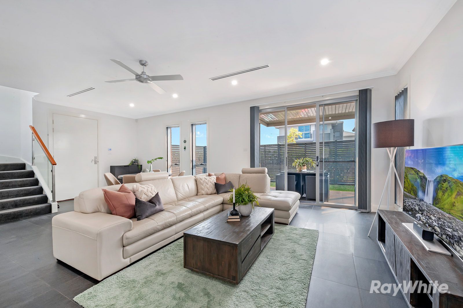 4 Riverbrae Avenue