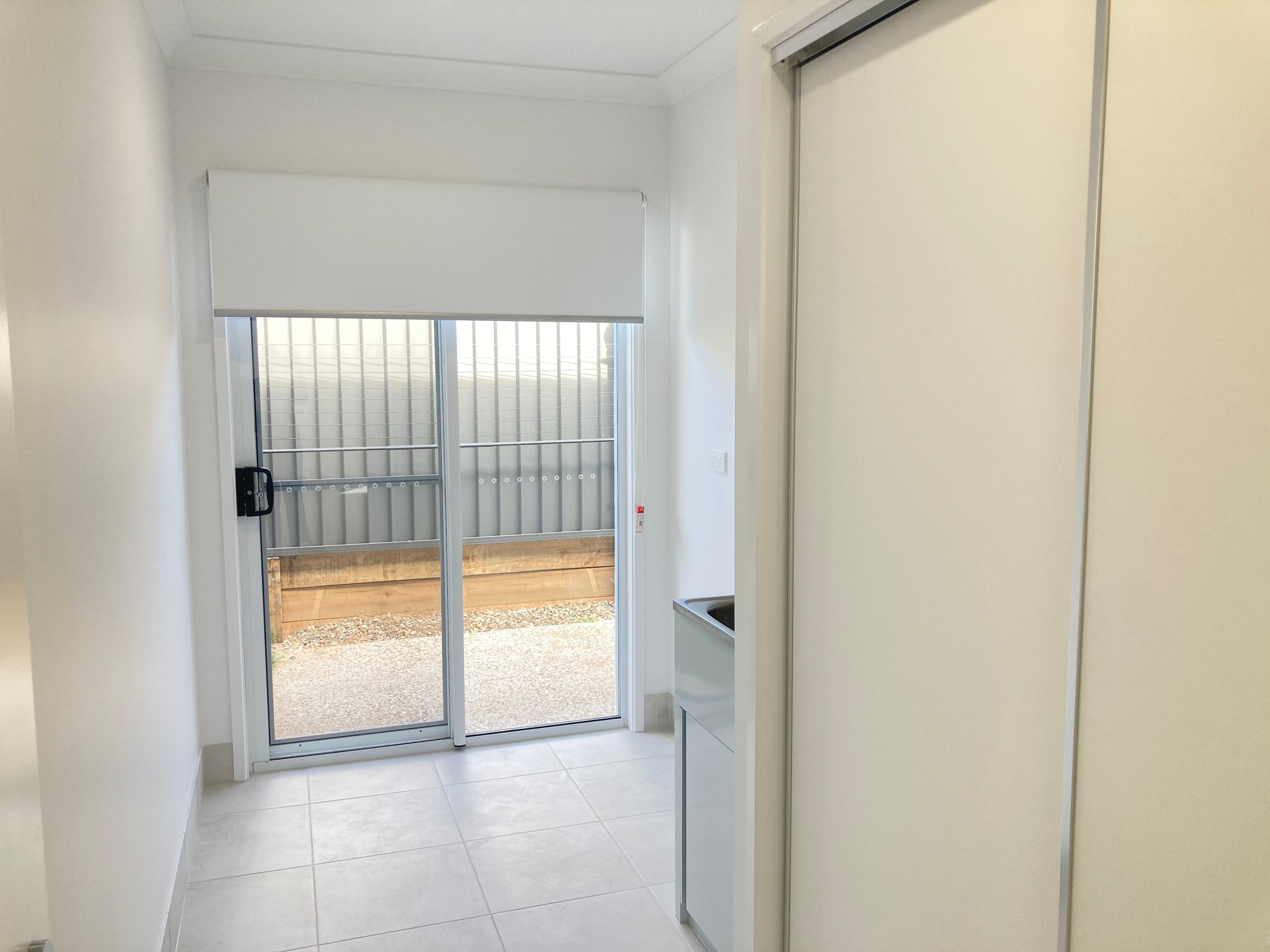 26 Lobella Crescent — photo 15 of 16
