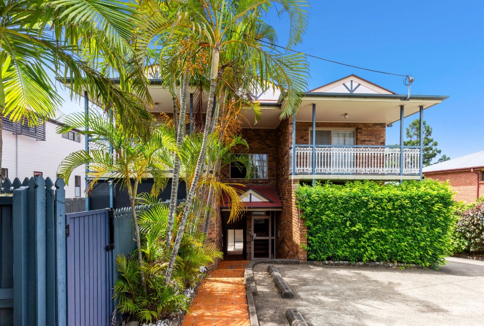 2/215 Baroona Road, Paddington, QLD 4064