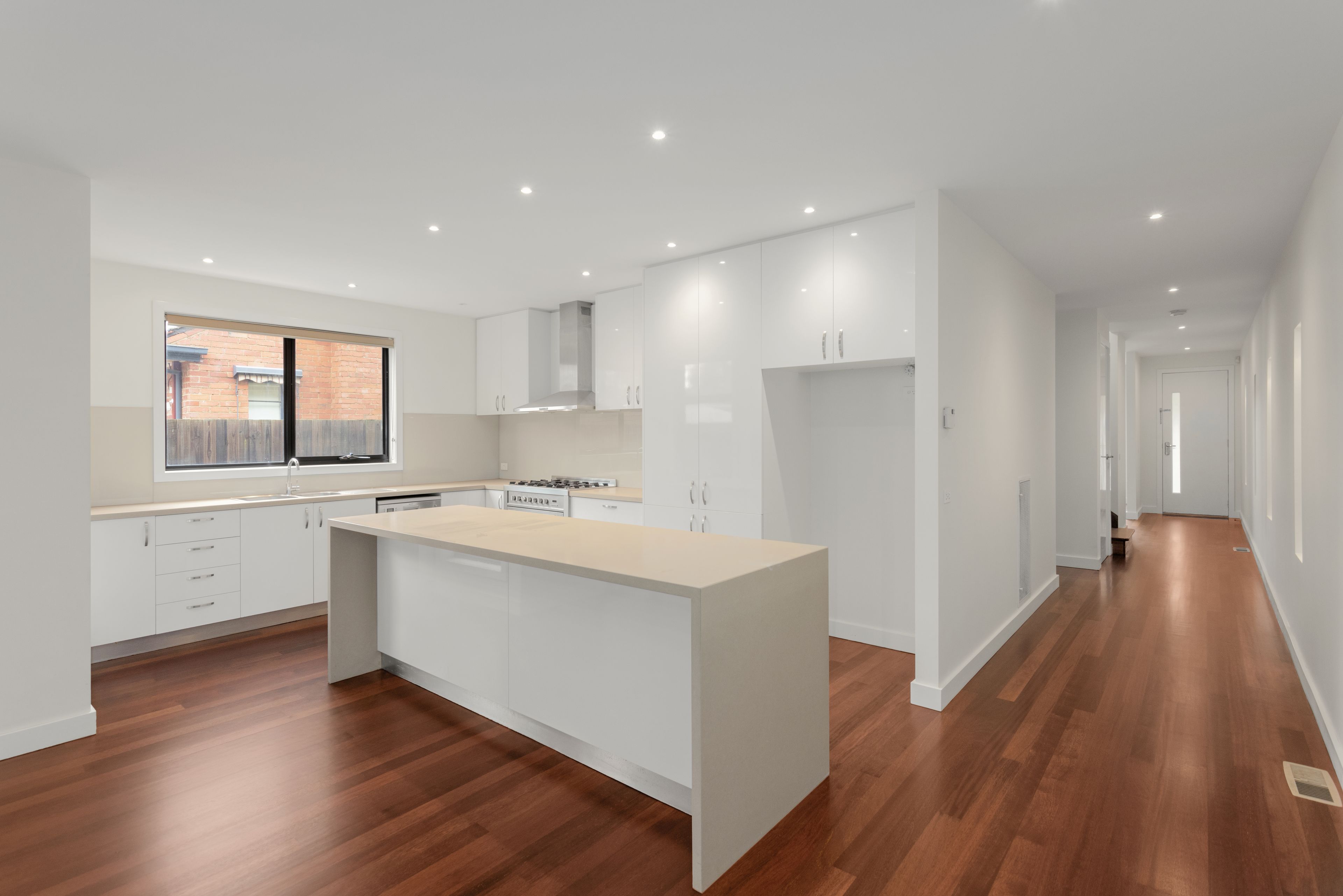 9B Waratah Street, Bentleigh East, VIC 3165